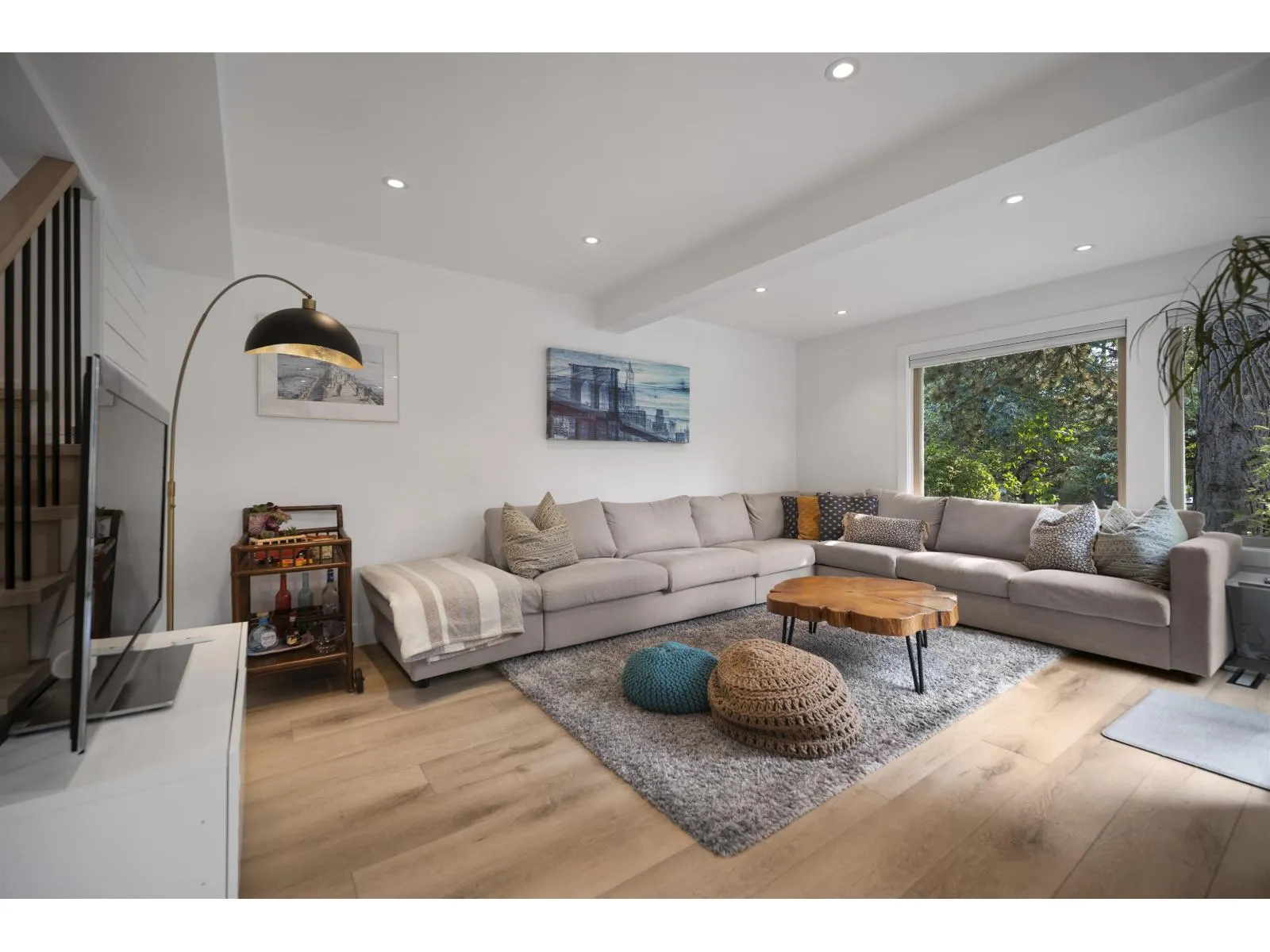 1917 LILAC DRIVE
