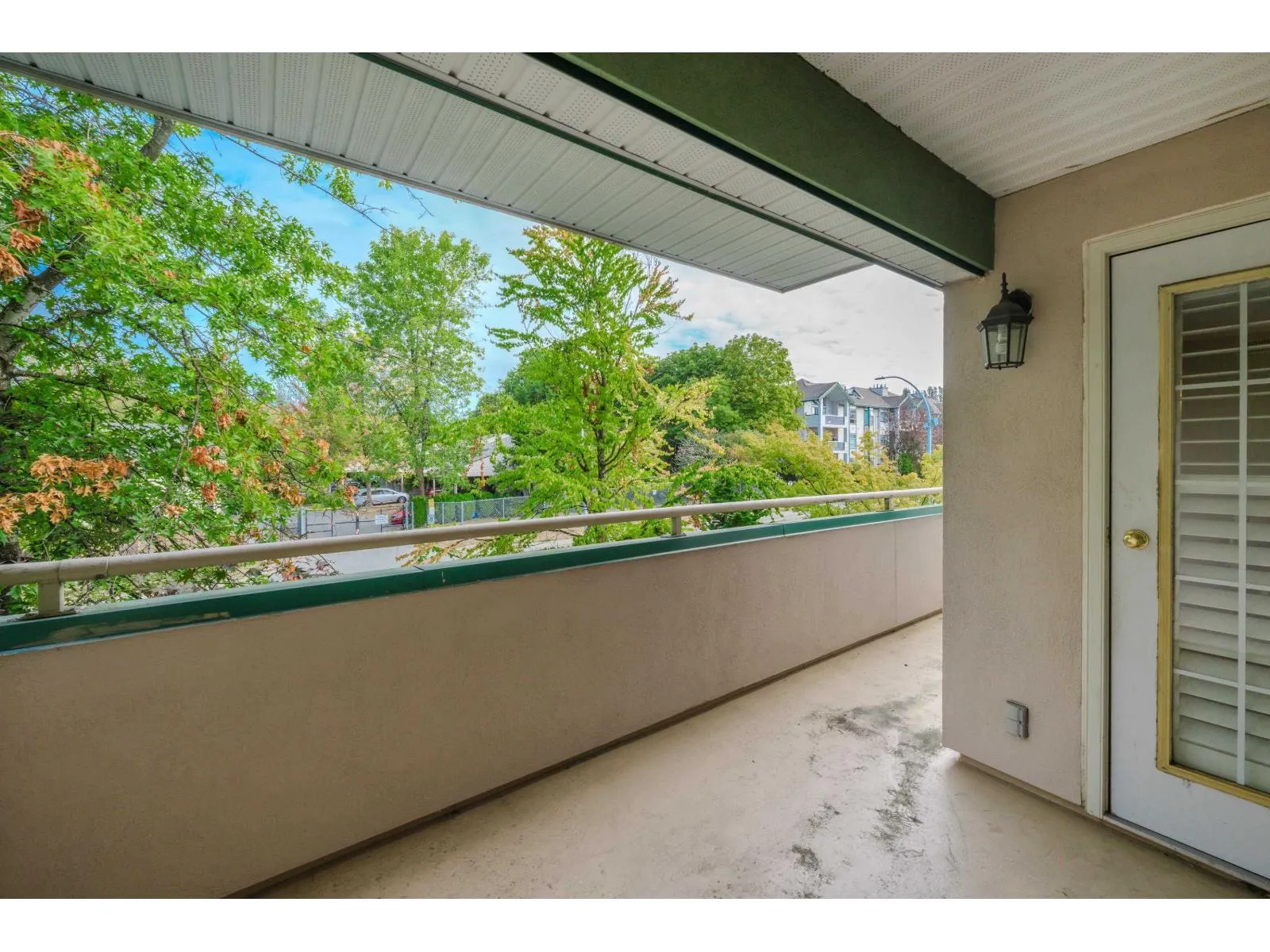 303 13870 70 AVENUE