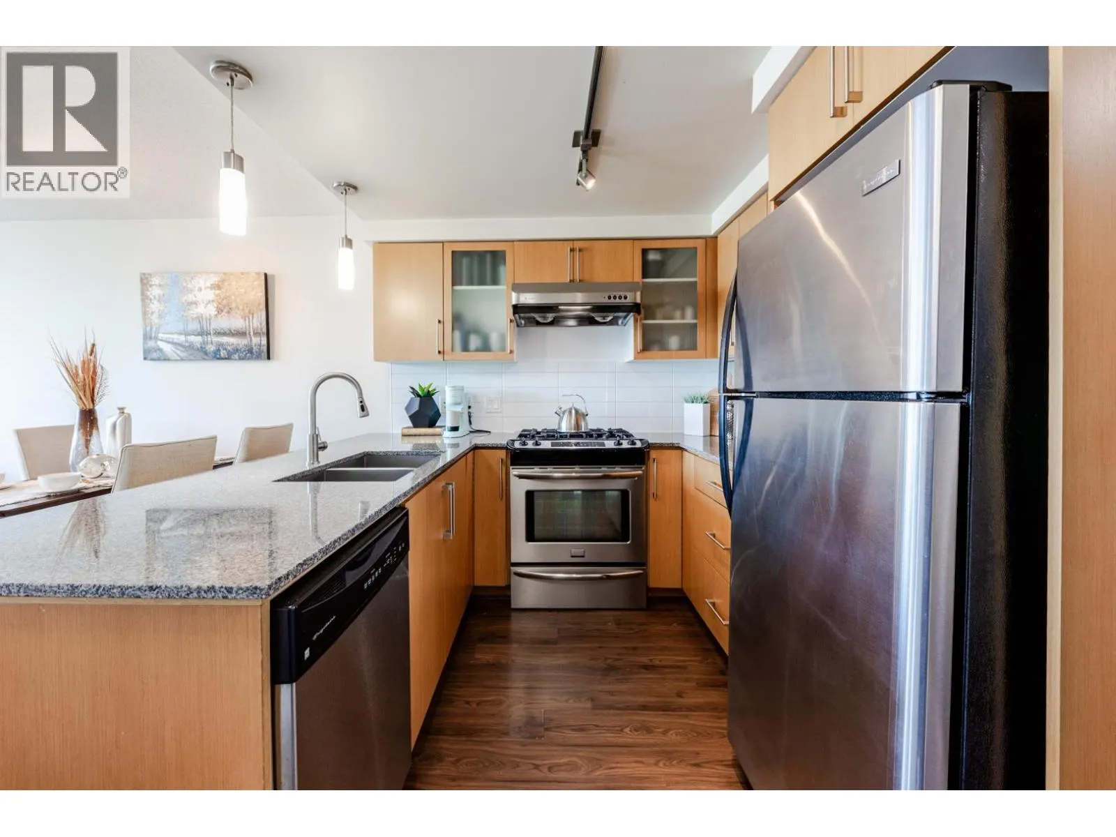 1602 8068 WESTMINSTER HIGHWAY
