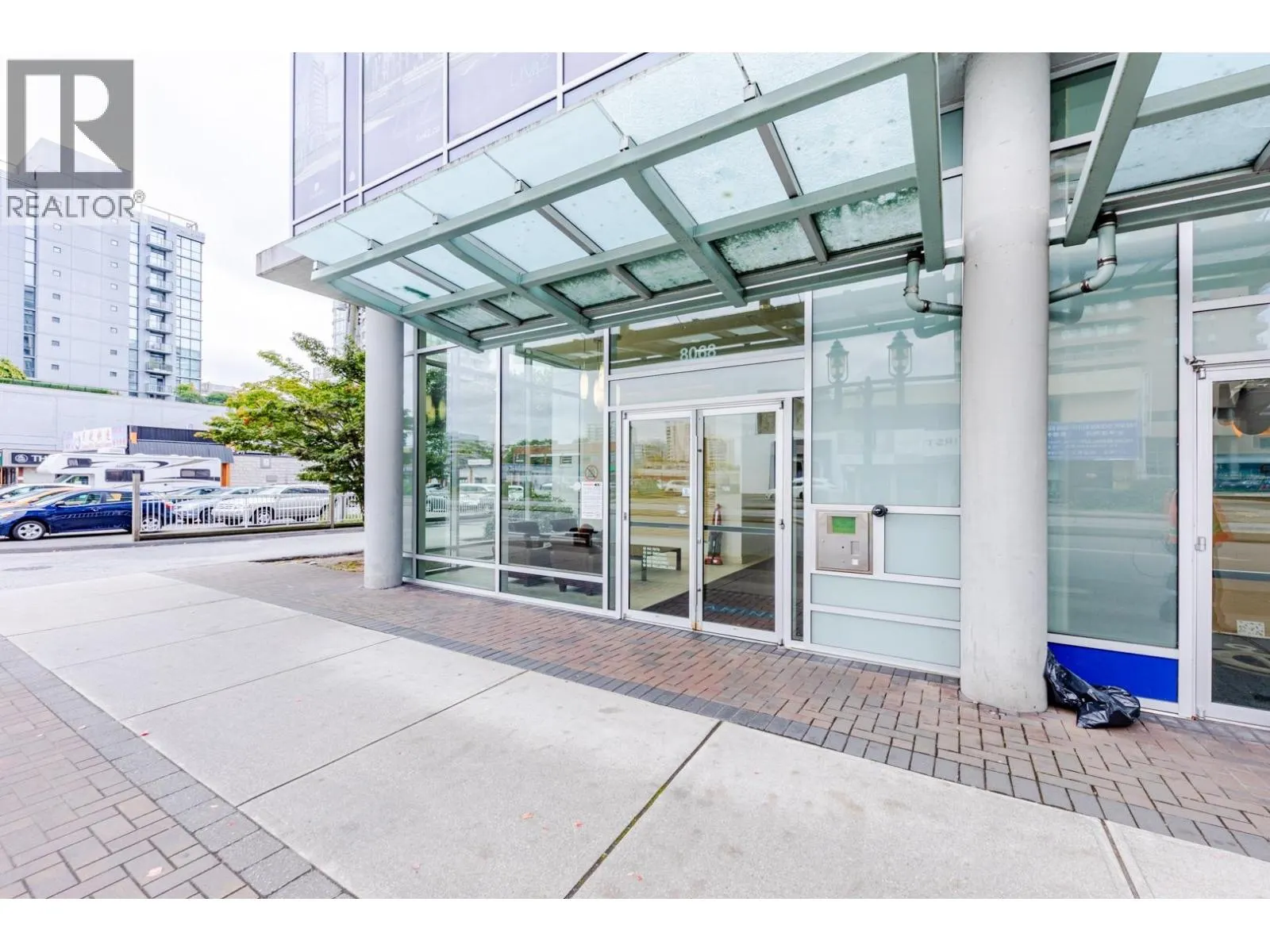 1602 8068 WESTMINSTER HIGHWAY