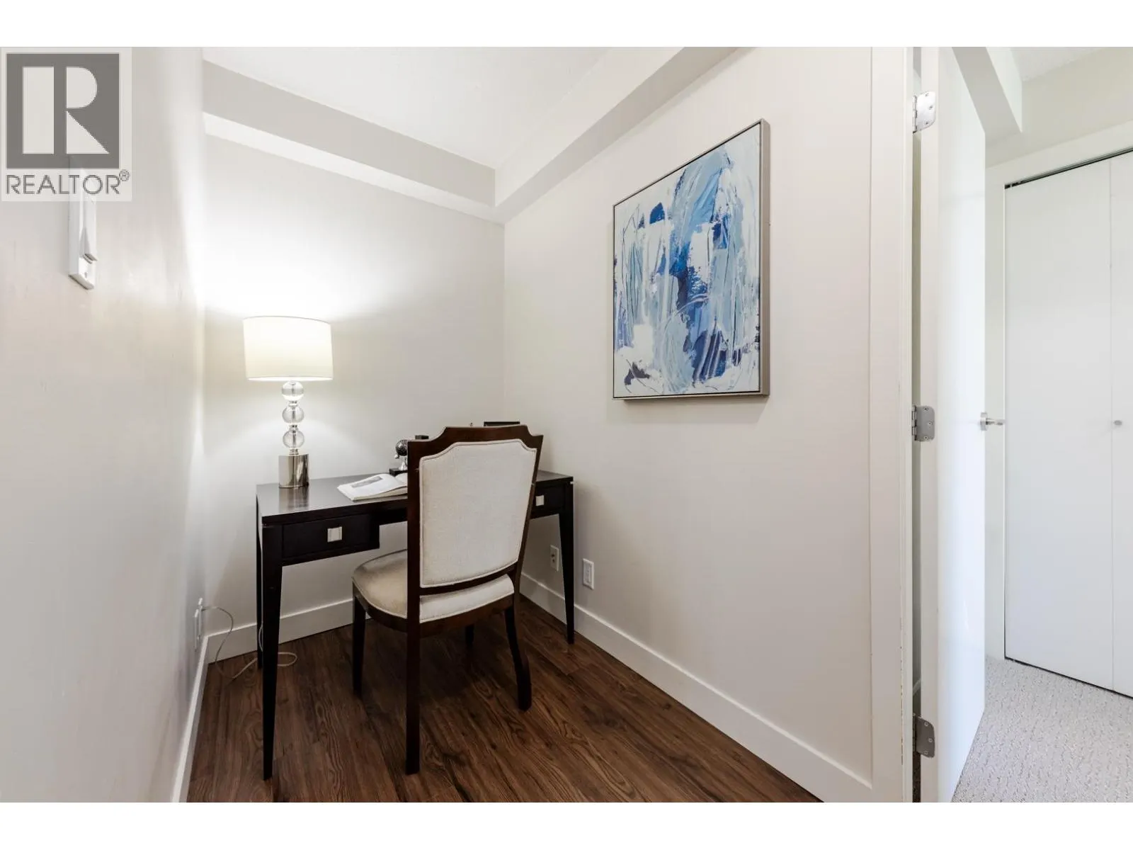 1602 8068 WESTMINSTER HIGHWAY