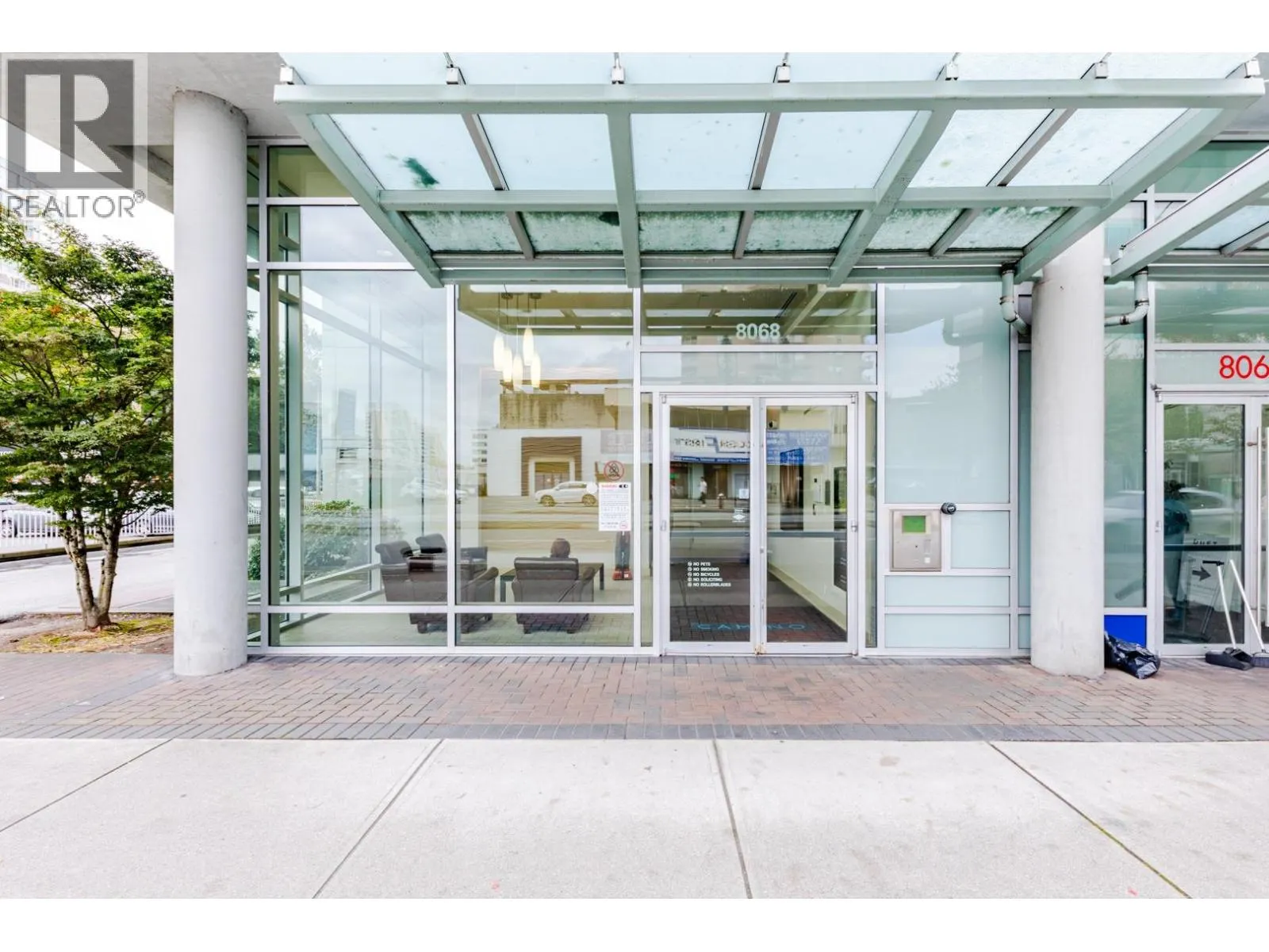 1602 8068 WESTMINSTER HIGHWAY