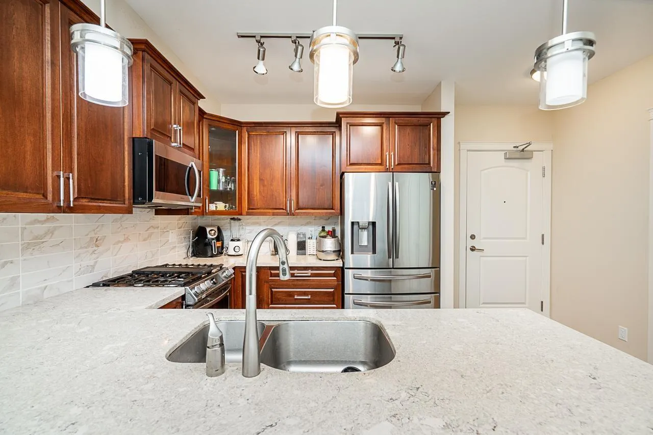 211 20325 85 AVENUE