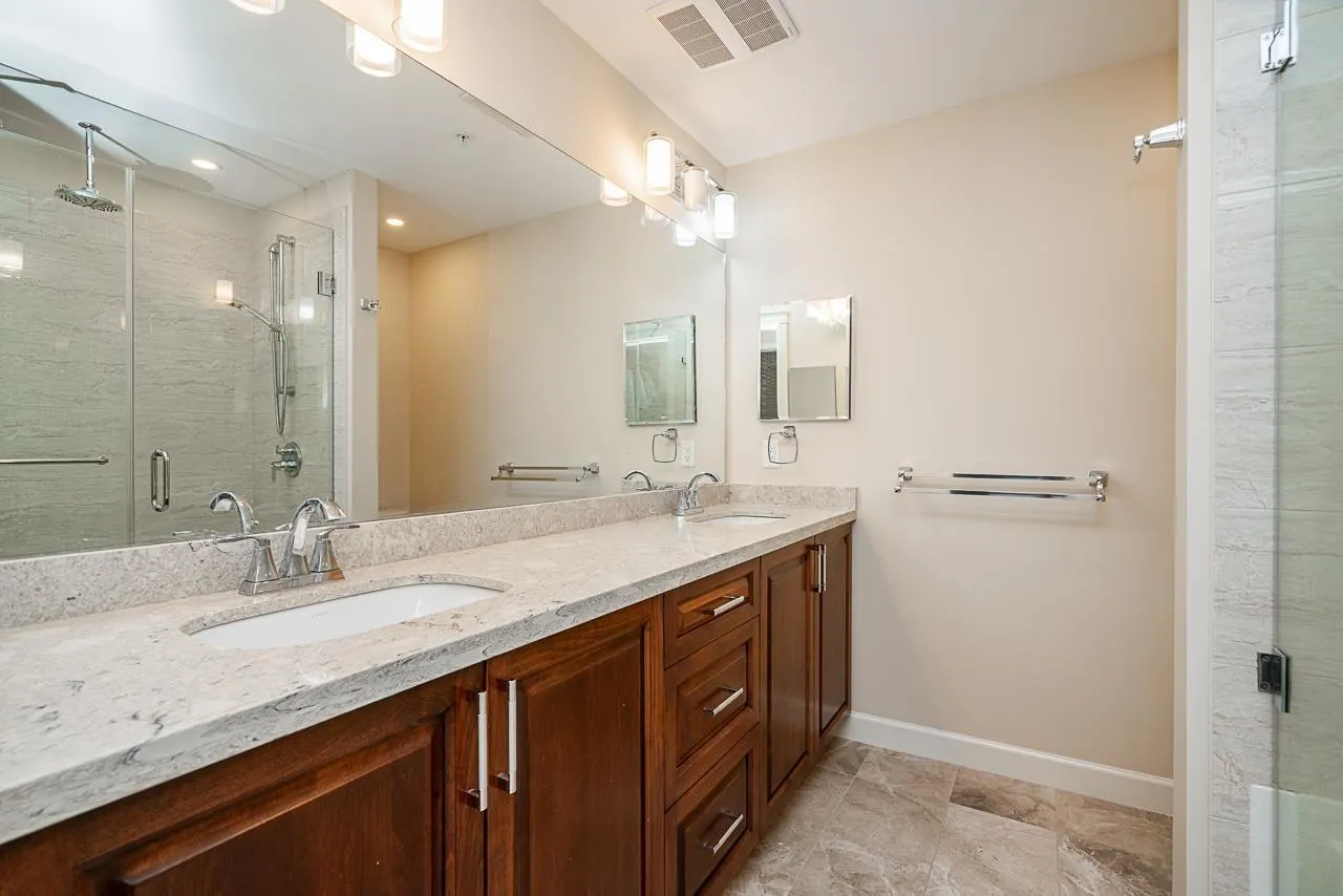 211 20325 85 AVENUE