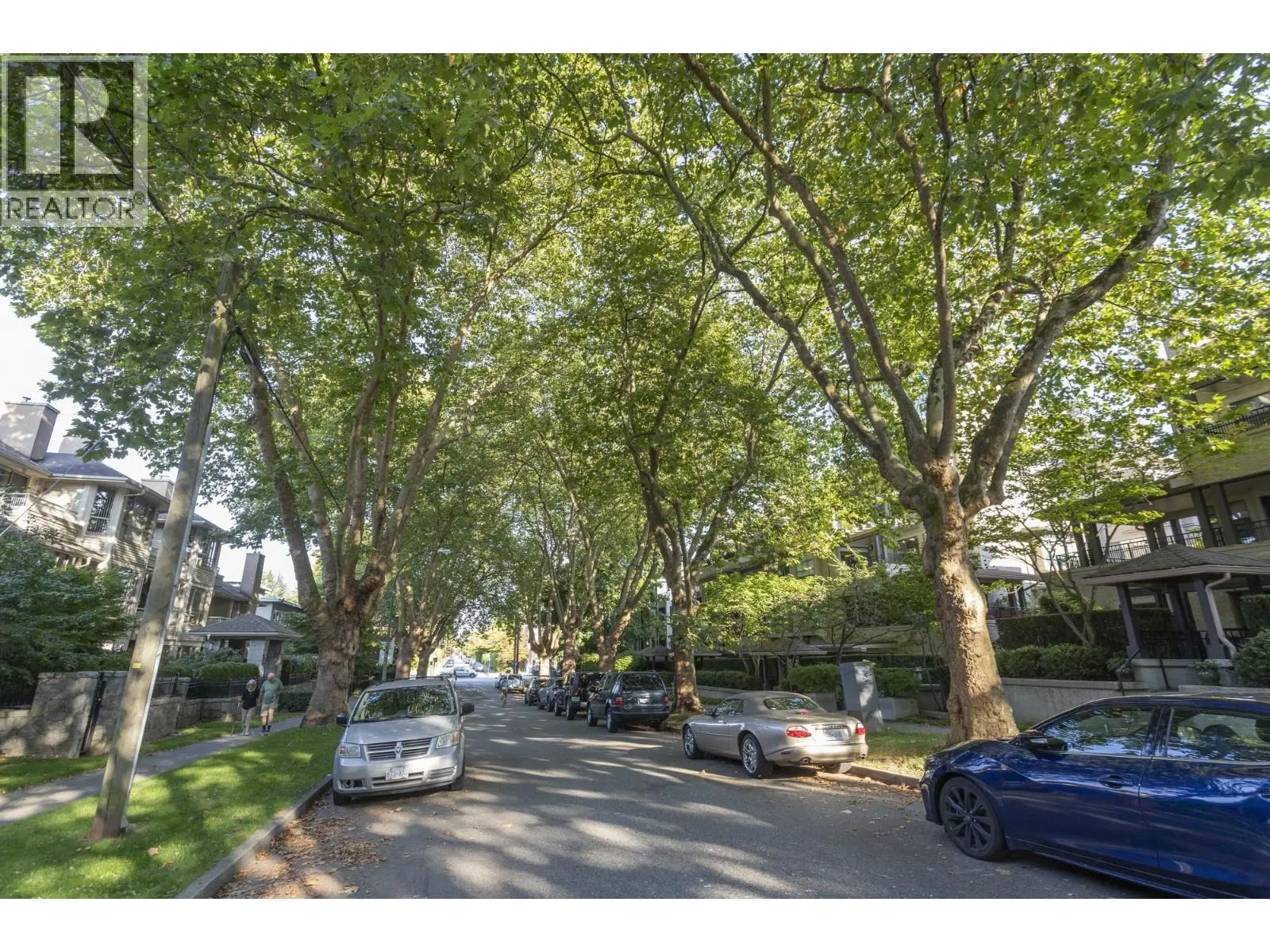 405 3777 W 8TH AVENUE