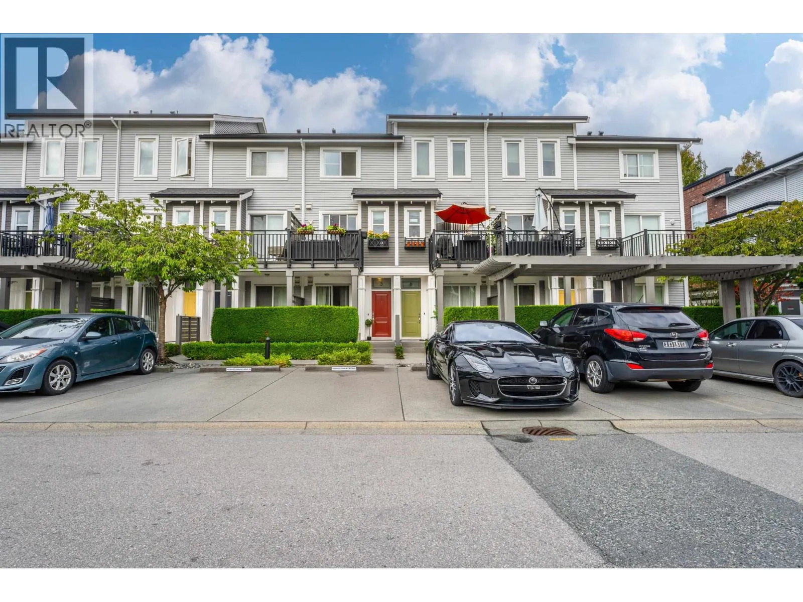 5 10974 BARNSTON VIEW ROAD