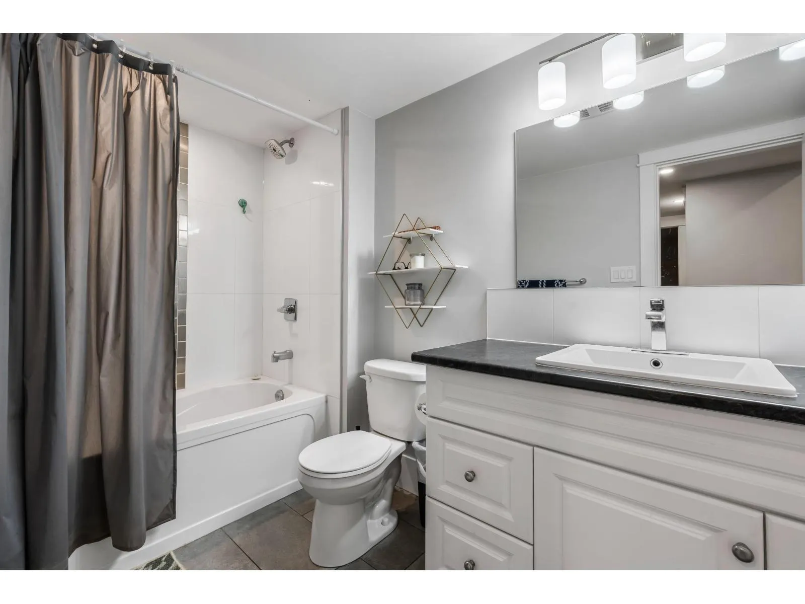 6432 FAIRWAY STREET|Sardis South