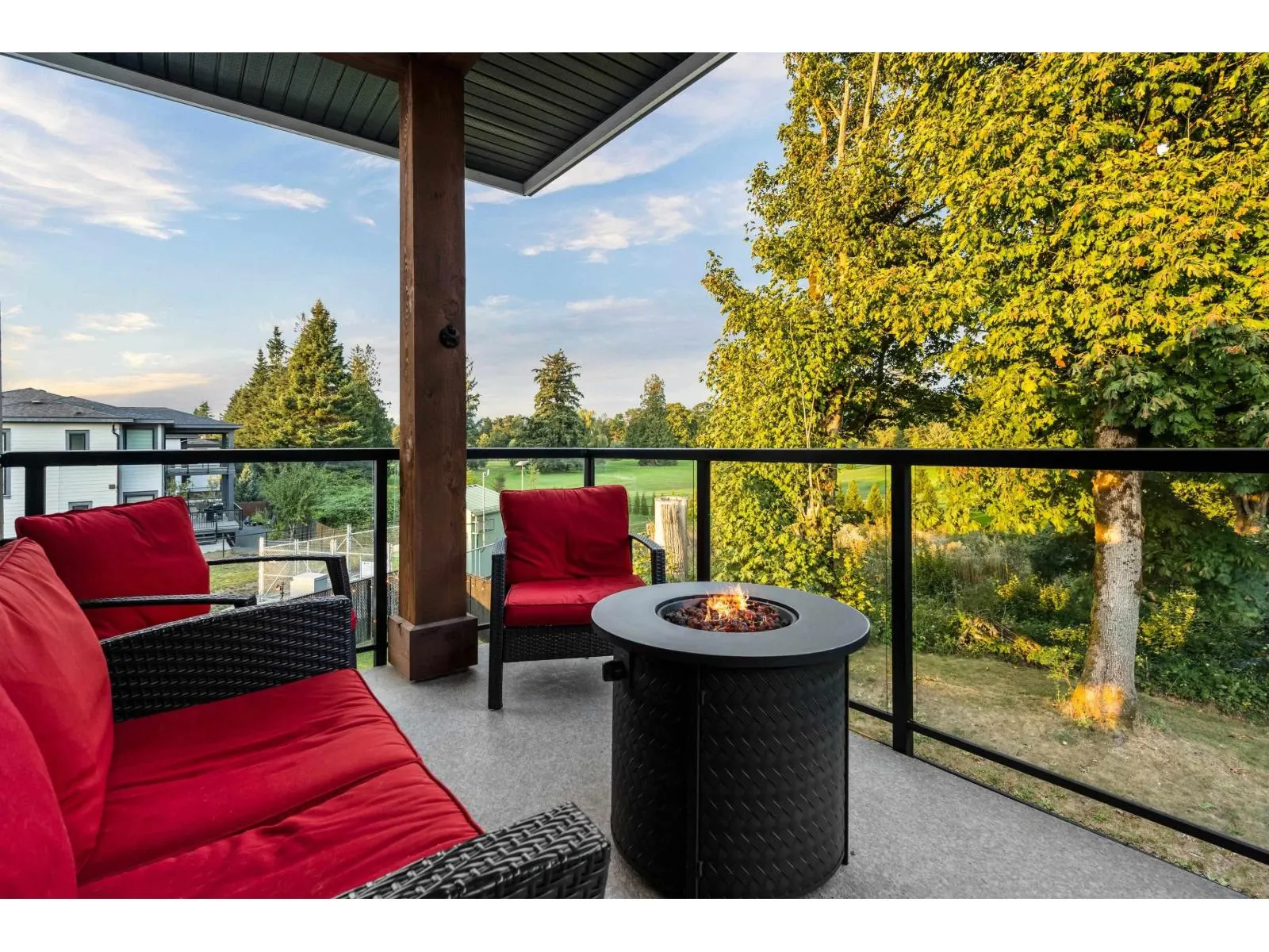6432 FAIRWAY STREET|Sardis South