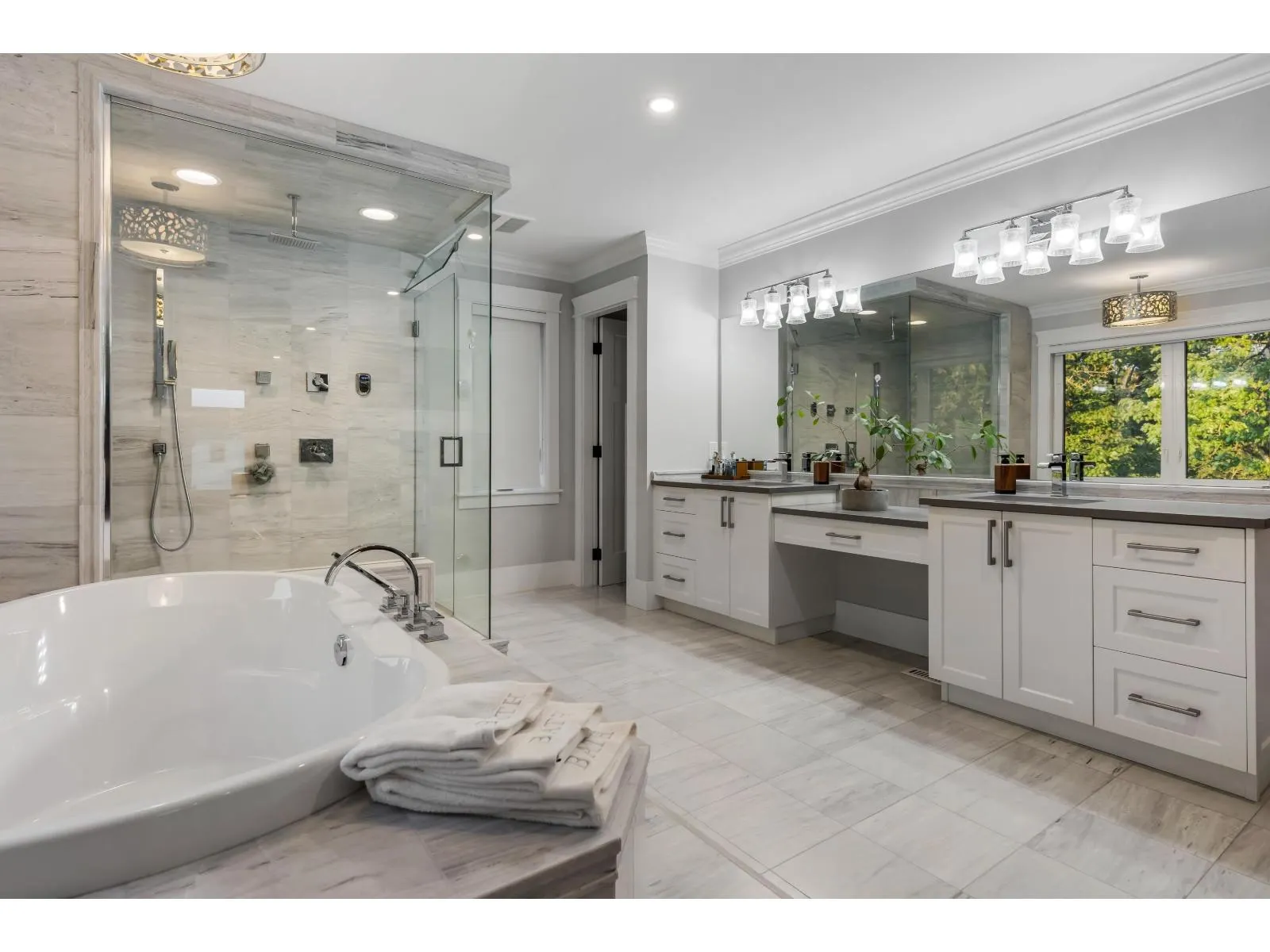 6432 FAIRWAY STREET|Sardis South