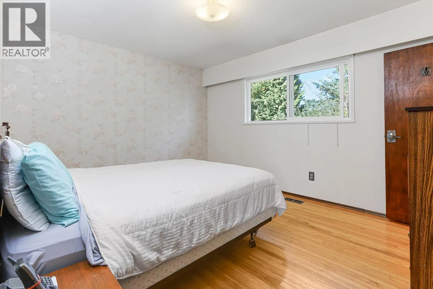 2107 CARMEN PLACE