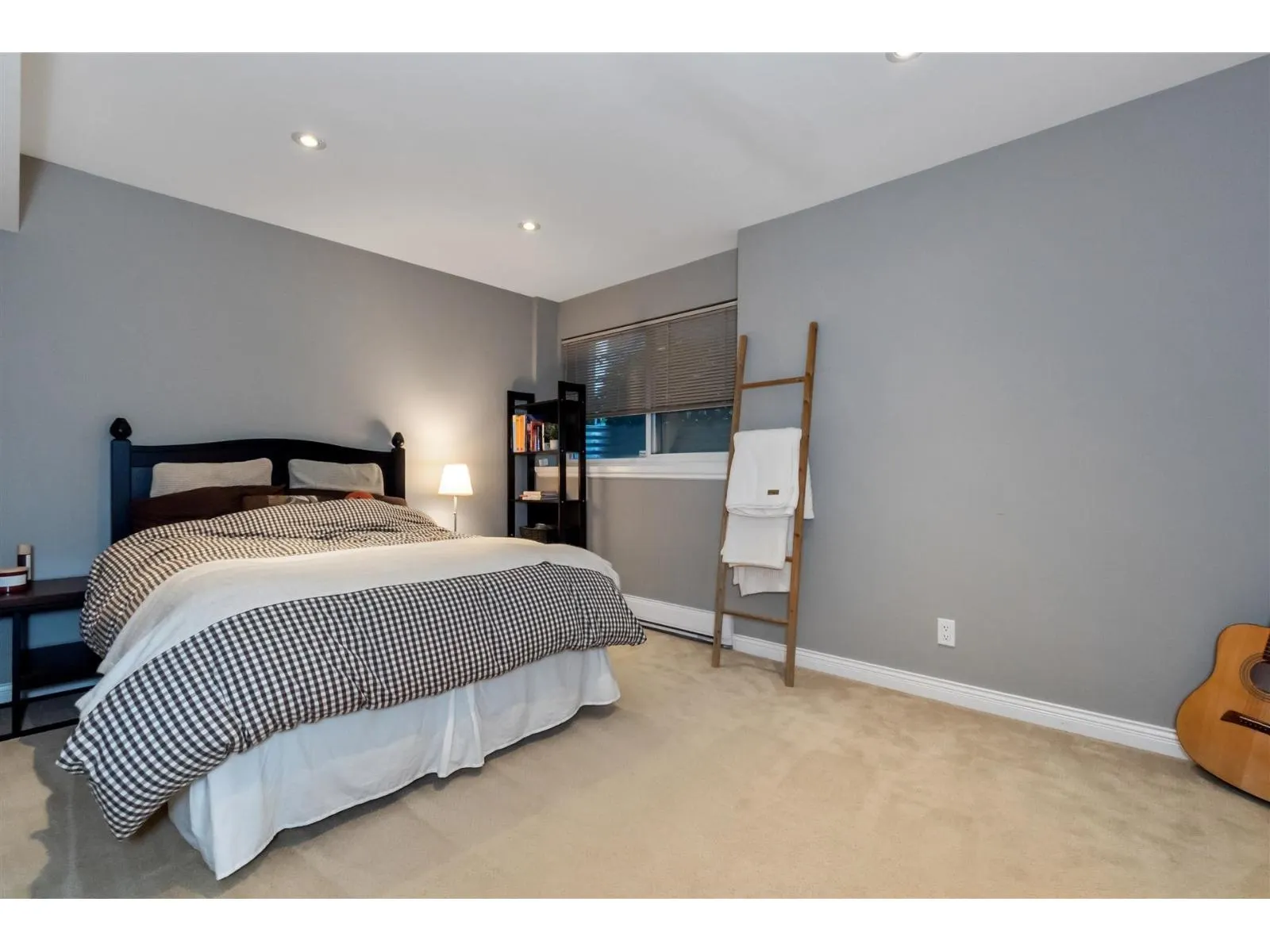 3342 ROSEMARY HEIGHTS CRESCENT