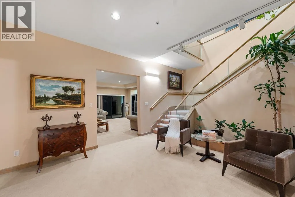 2490 WESTHILL COURT