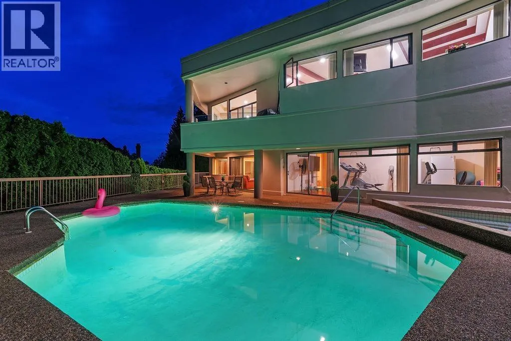 2490 WESTHILL COURT