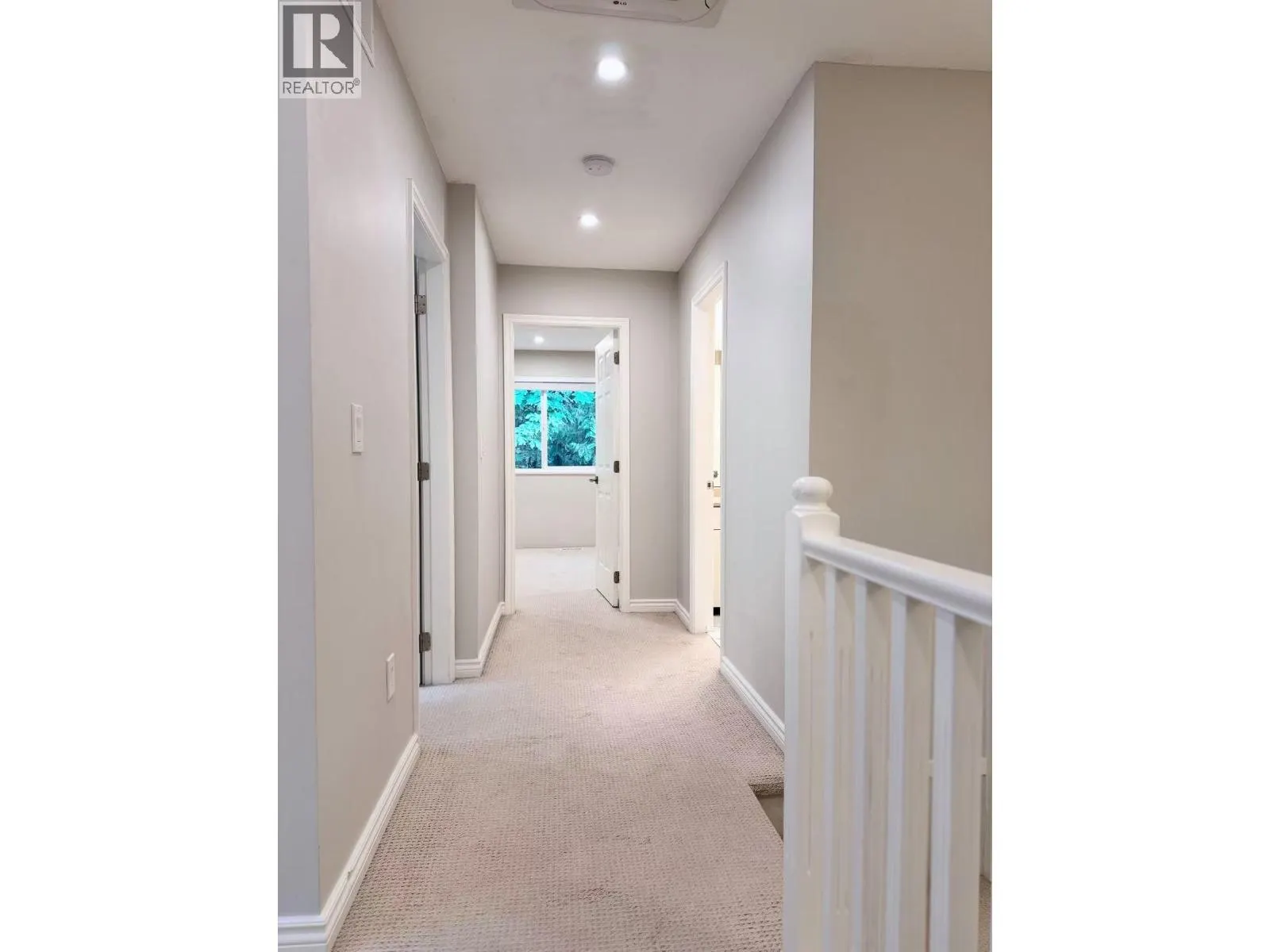 8575 WOODRIDGE PLACE