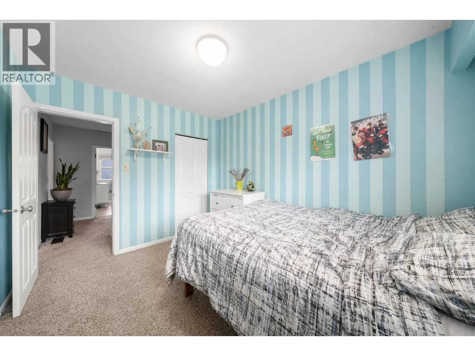 3020 THORNCLIFFE DRIVE