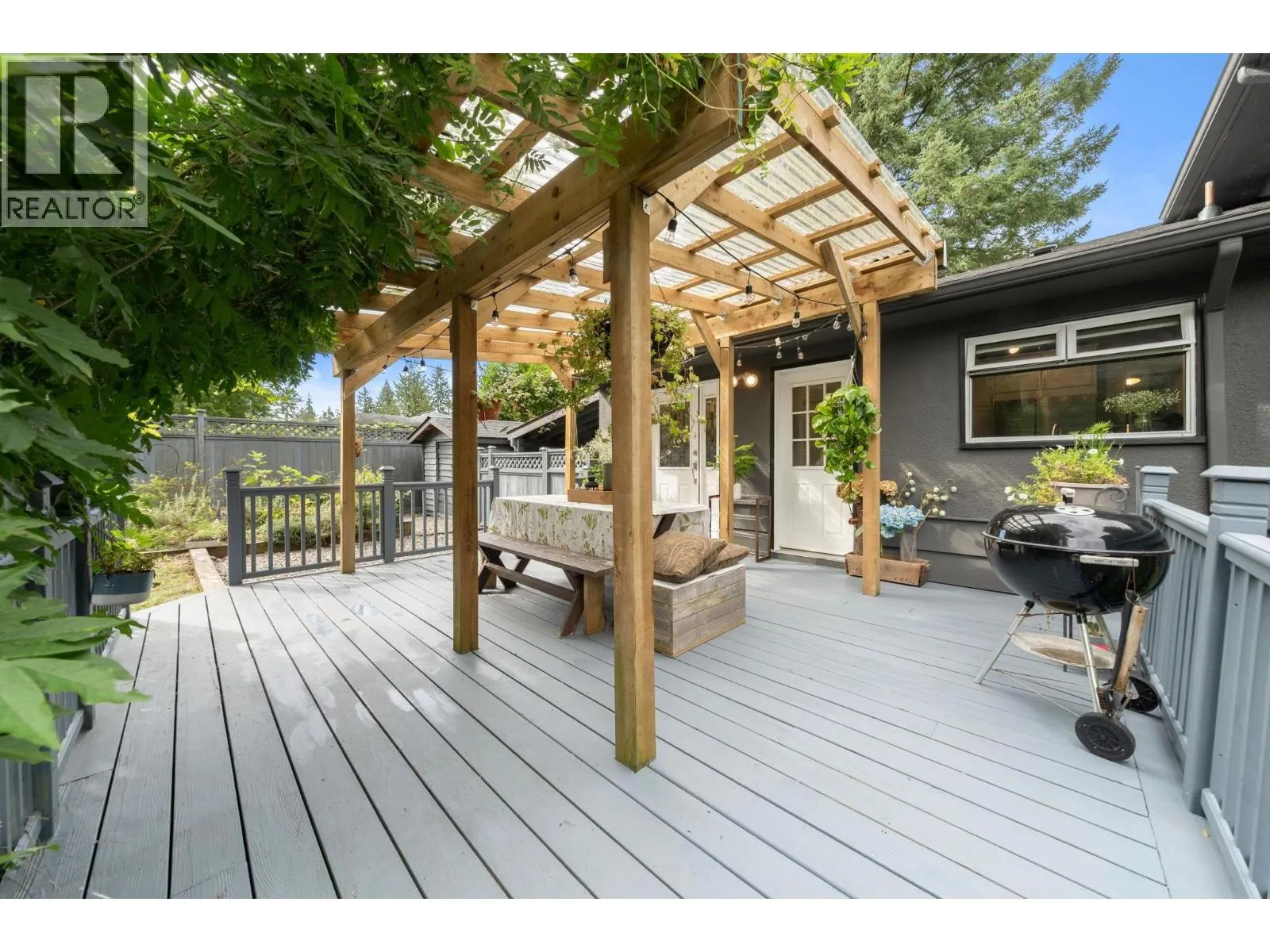 3020 THORNCLIFFE DRIVE
