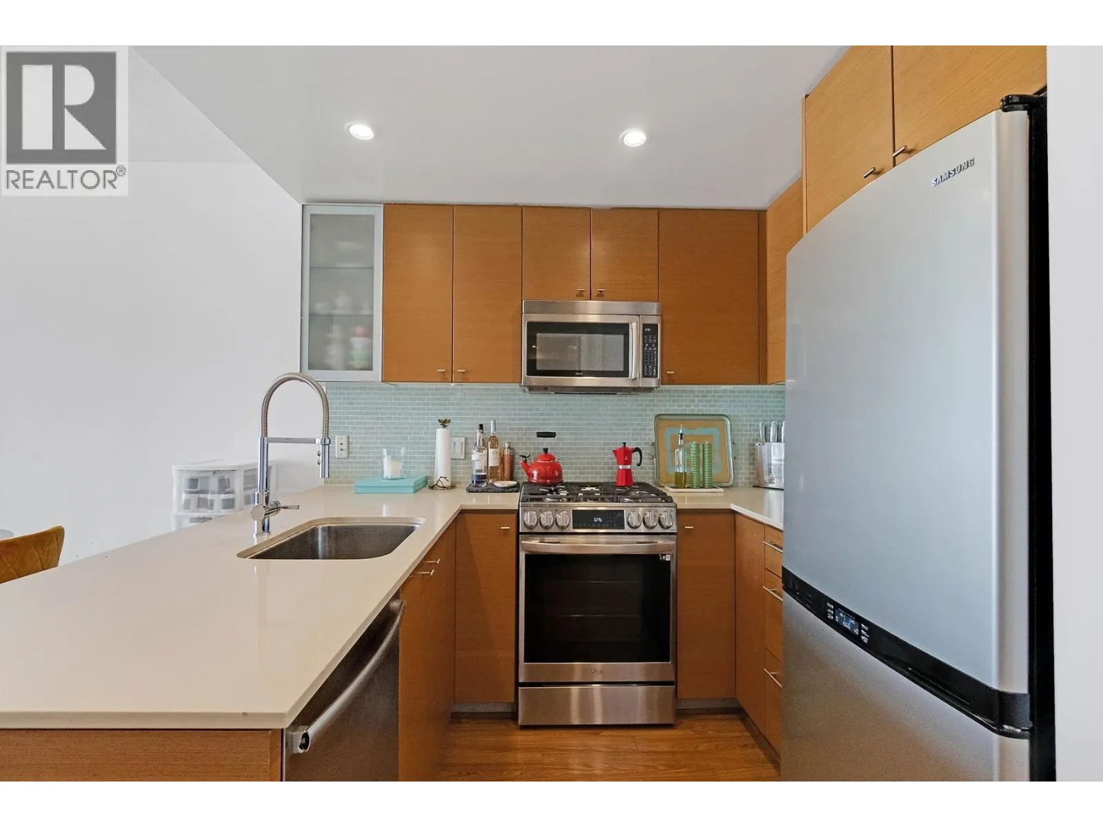 1509 7373 WESTMINSTER HIGHWAY