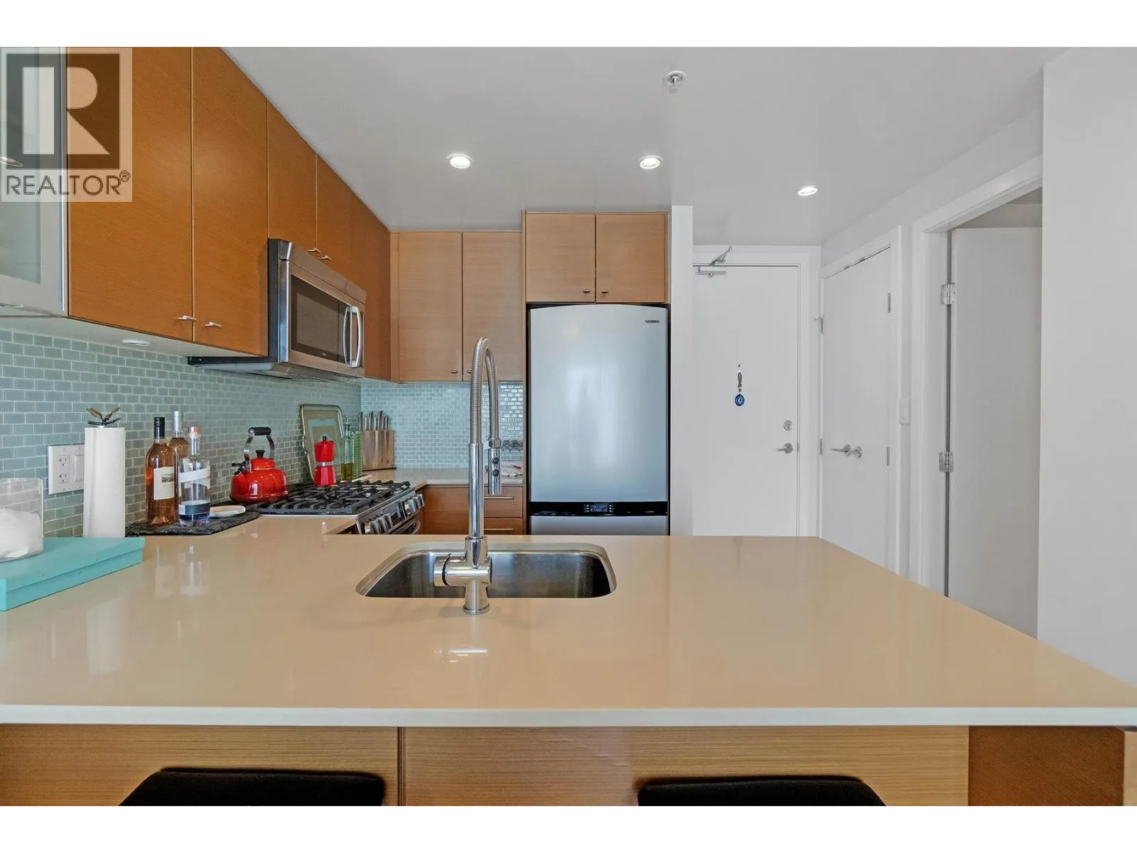 1509 7373 WESTMINSTER HIGHWAY