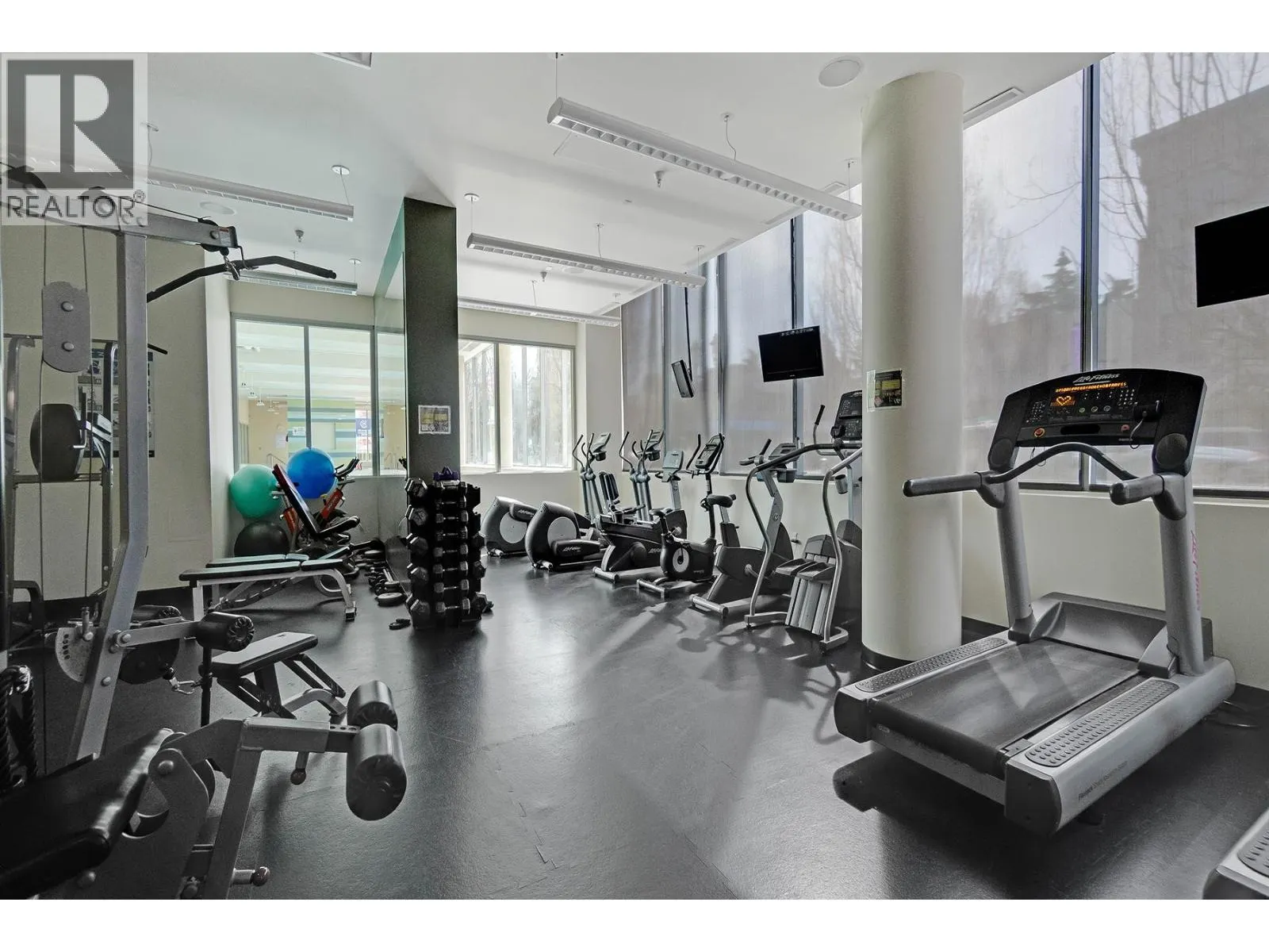 1509 7373 WESTMINSTER HIGHWAY