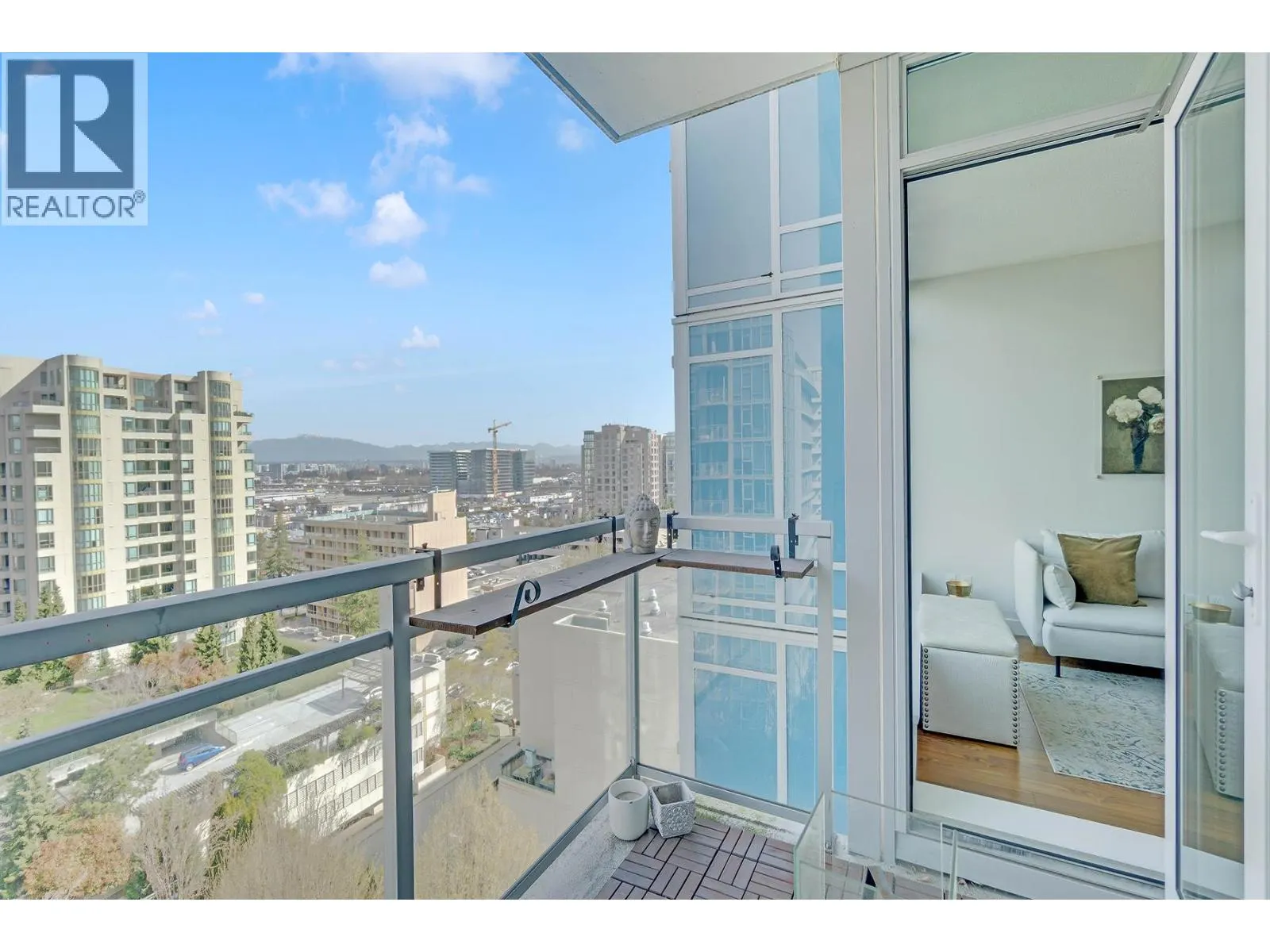 1509 7373 WESTMINSTER HIGHWAY