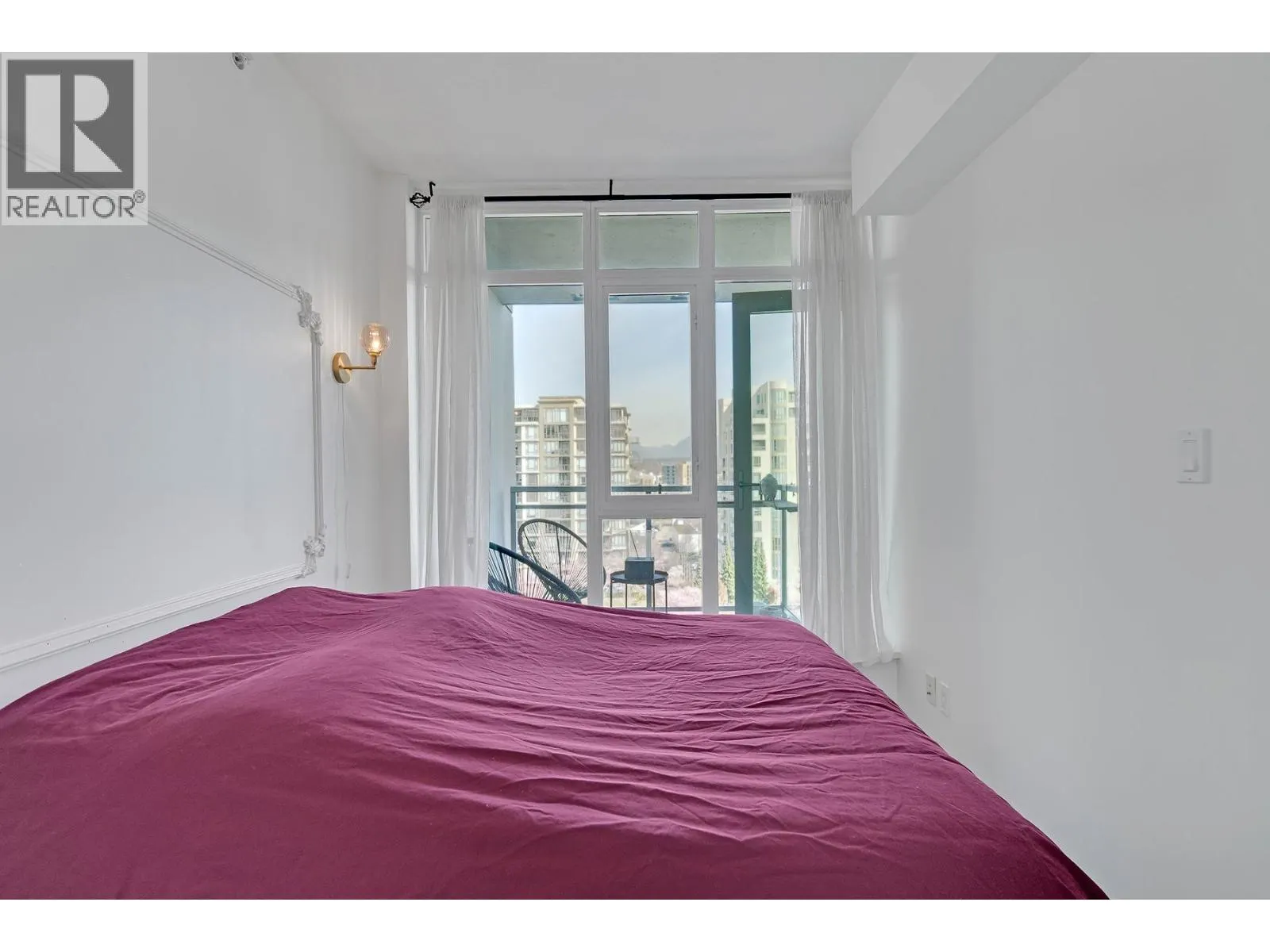 1509 7373 WESTMINSTER HIGHWAY