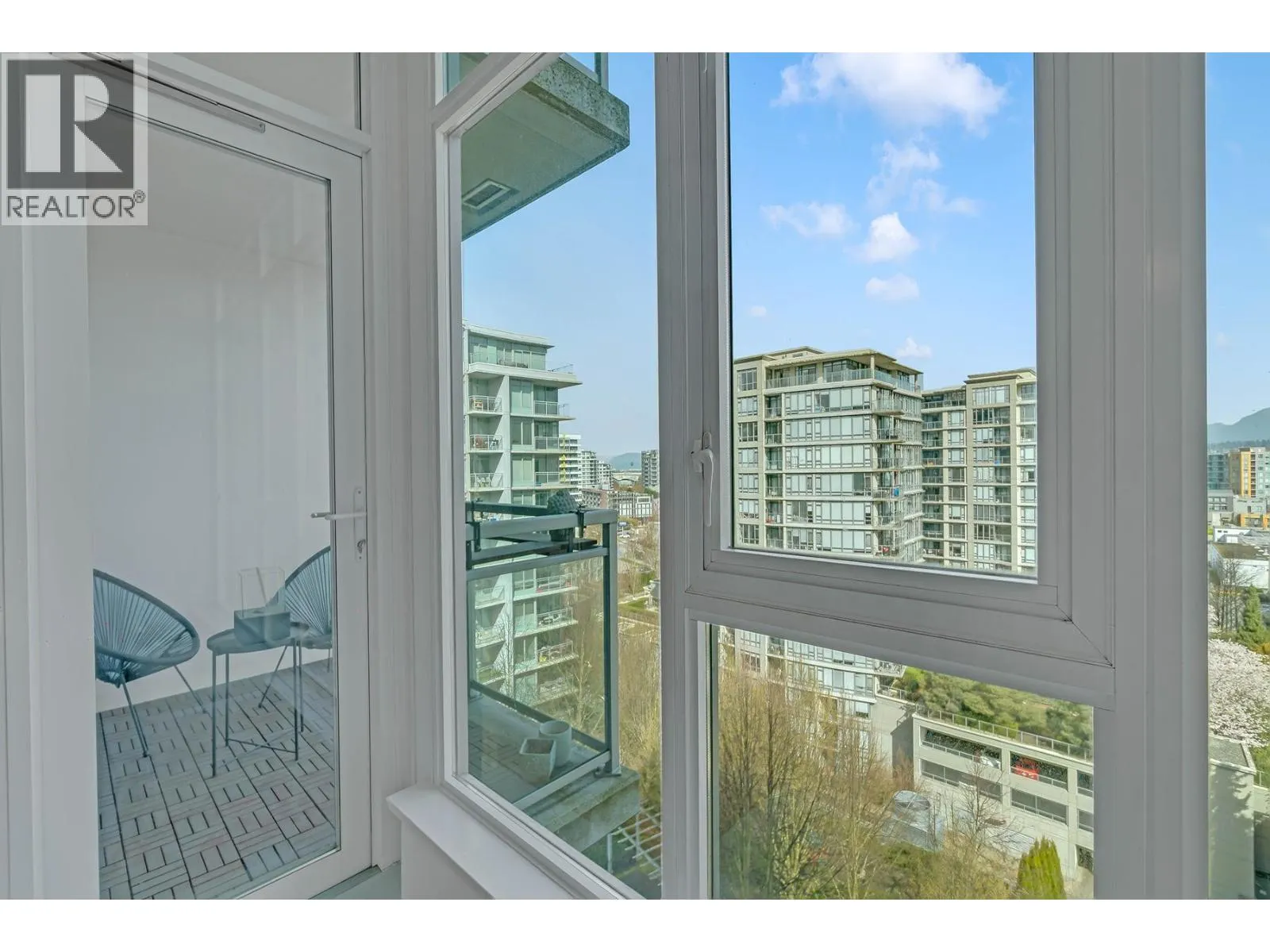 1509 7373 WESTMINSTER HIGHWAY