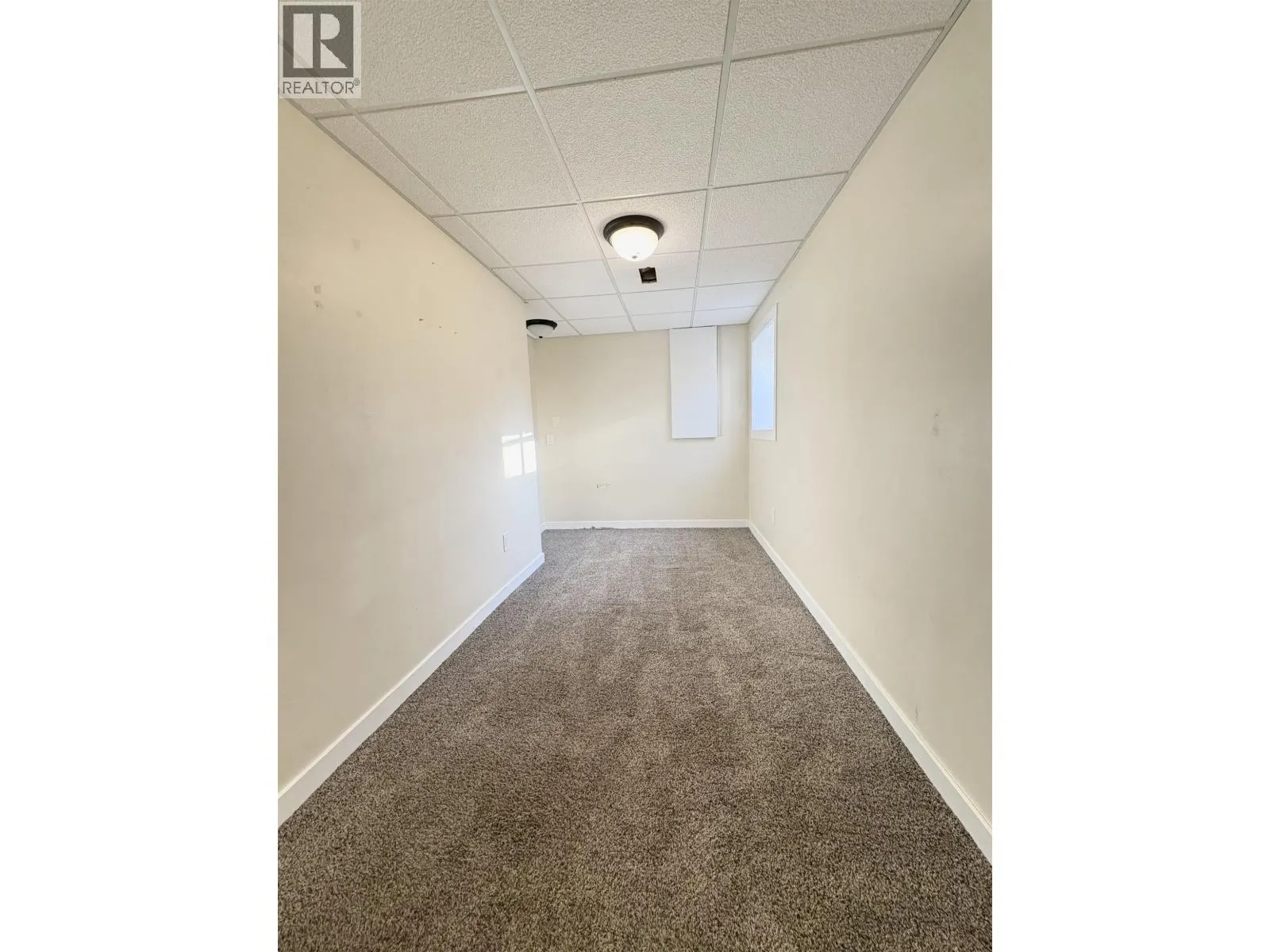 7650 LOYOLA DRIVE