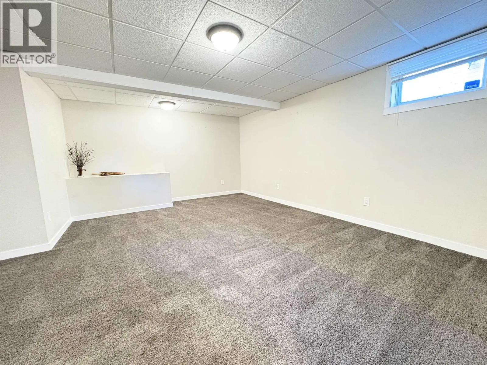 7650 LOYOLA DRIVE