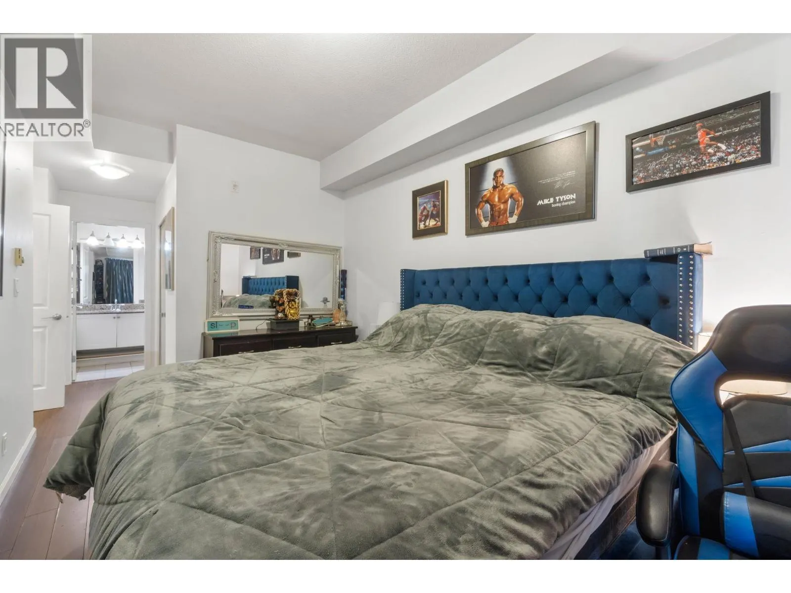 201 290 FRANCIS WAY