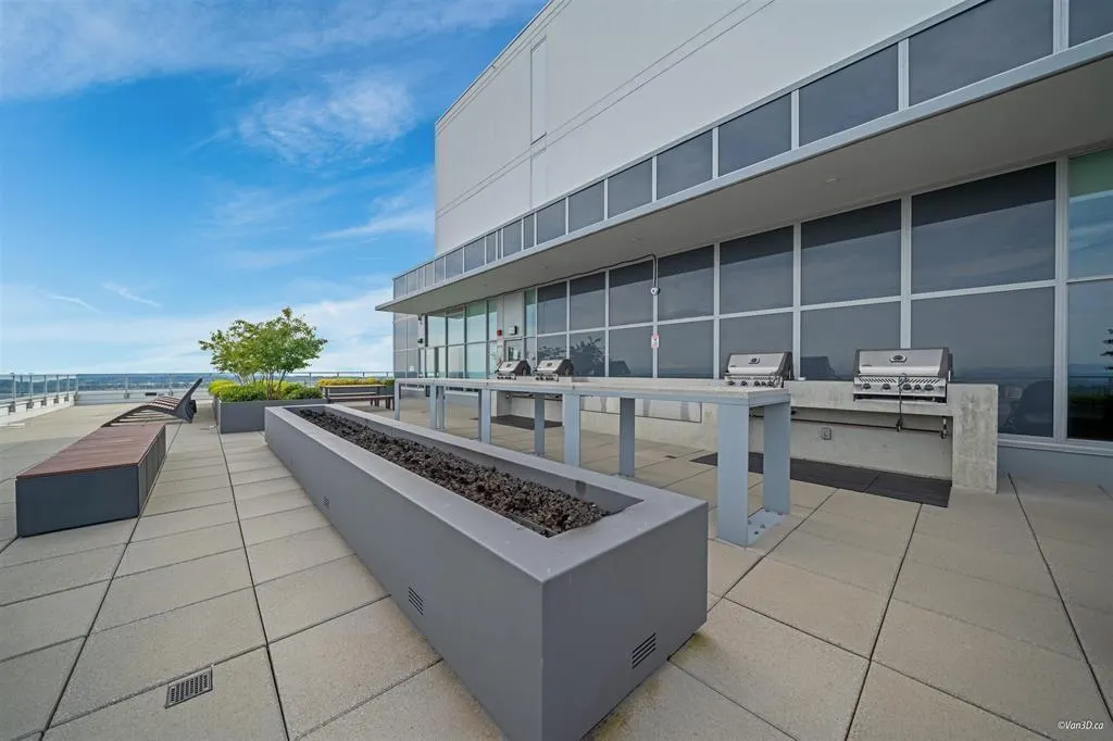717 13350 CENTRAL AVENUE