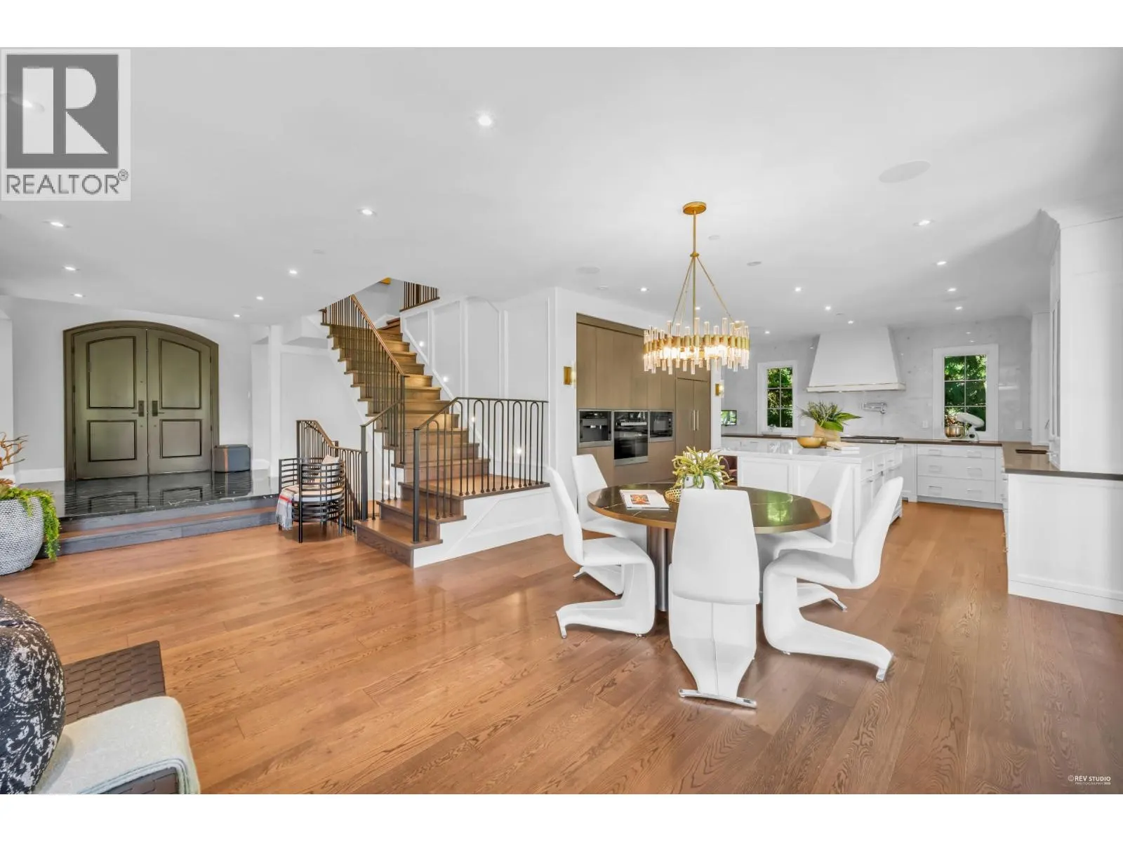 606 BARNHAM ROAD