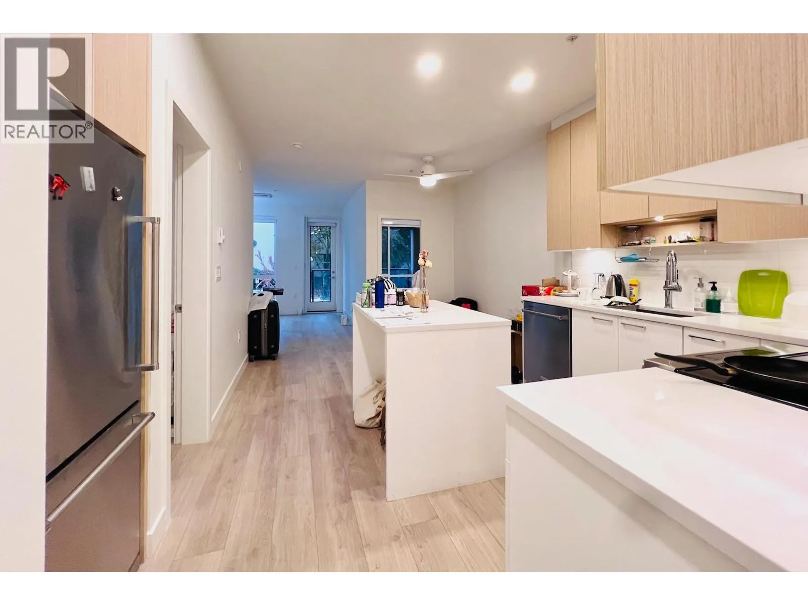 209 7588 16TH STREET