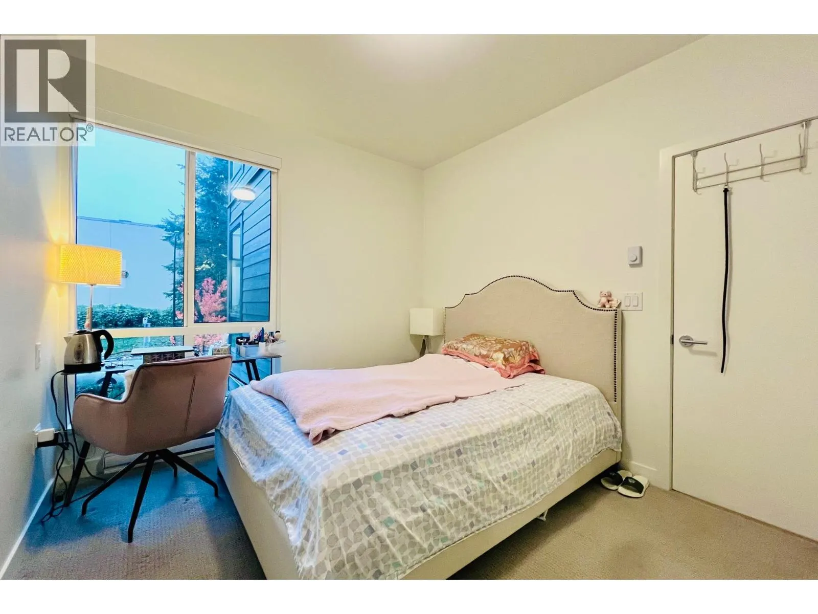 209 7588 16TH STREET