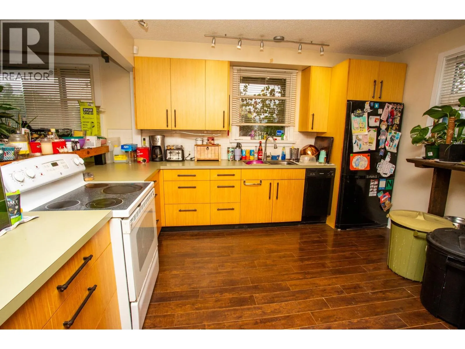 2021 SPRUCE STREET