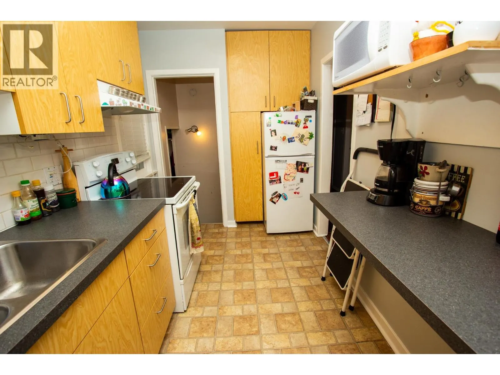 2021 SPRUCE STREET