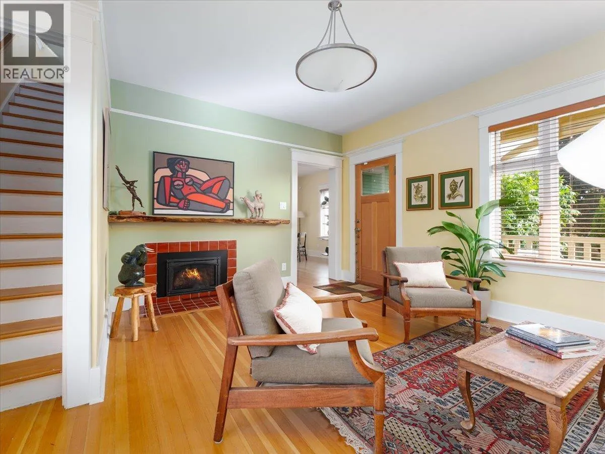 848 E 6TH STREET