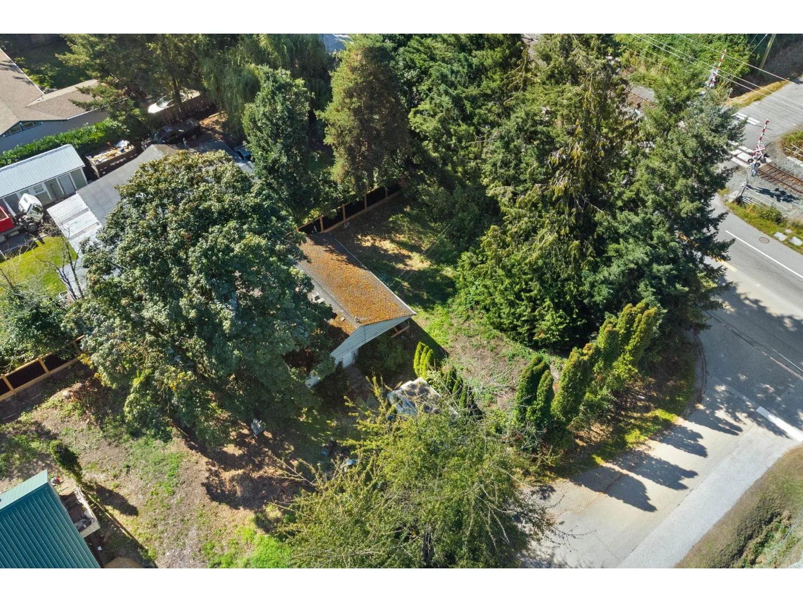 6934 GLOVER ROAD