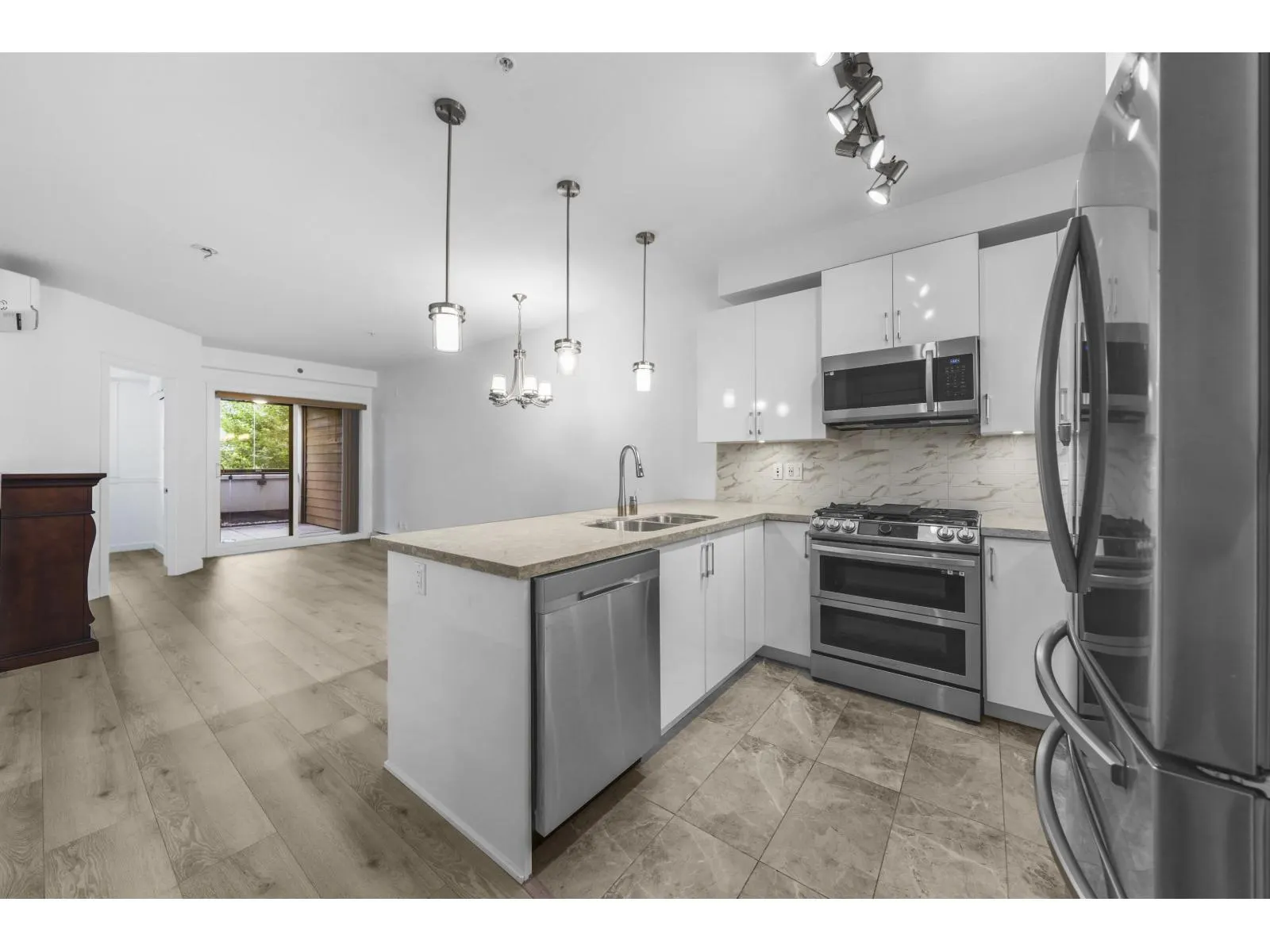 202 20376 86 AVENUE