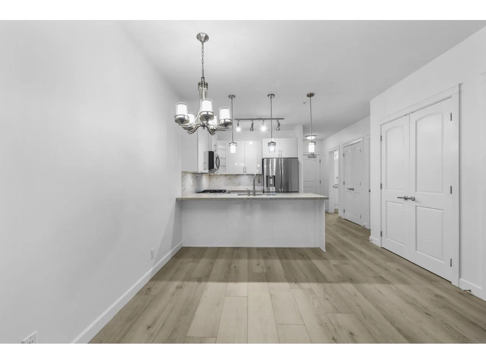 202 20376 86 AVENUE
