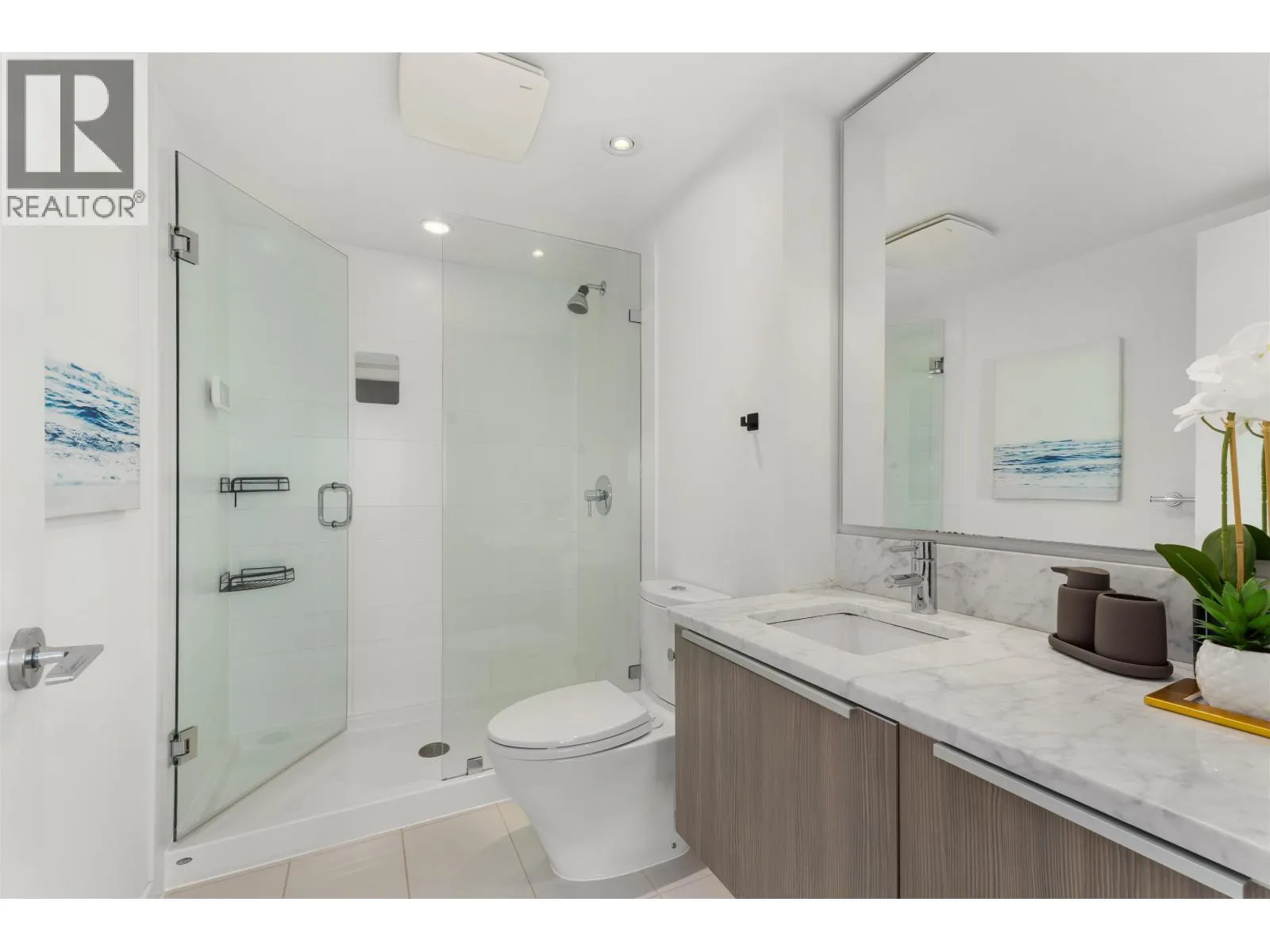 2508 6461 TELFORD AVENUE