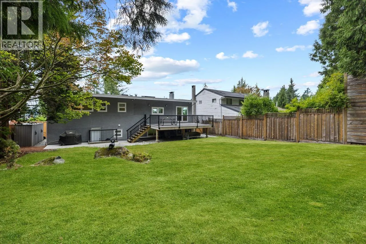 2996 PLYMOUTH DRIVE