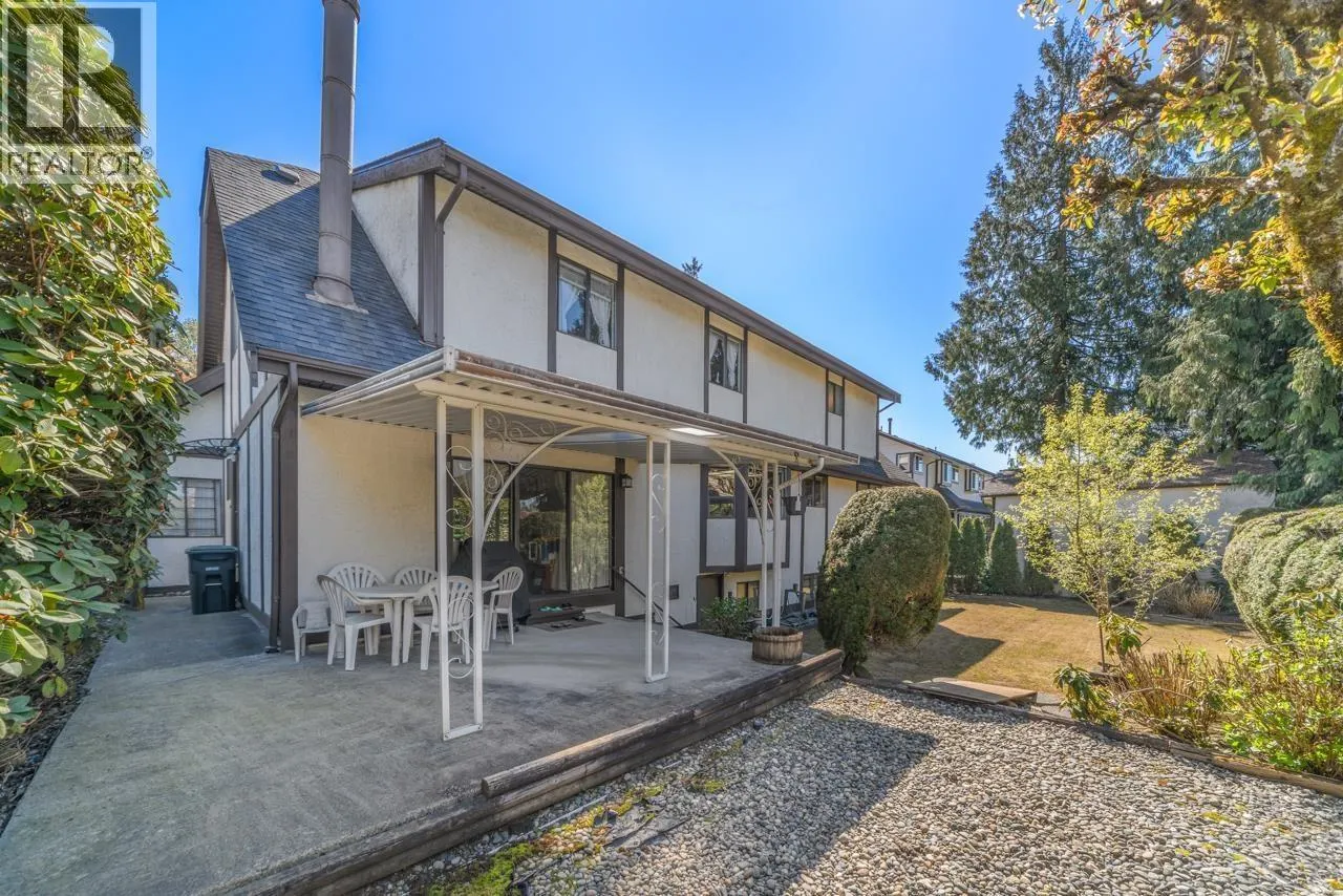 8008 WOODHURST DRIVE