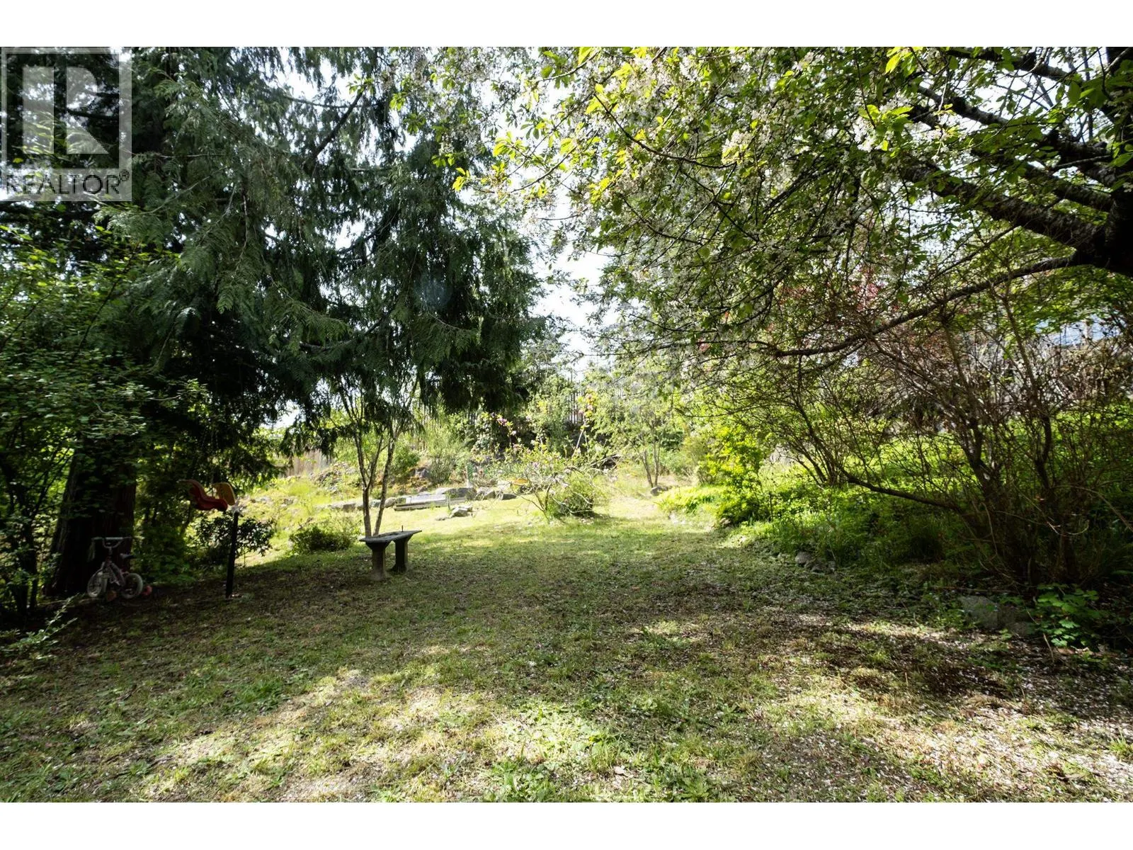 11832 SUNSHINE COAST HIGHWAY