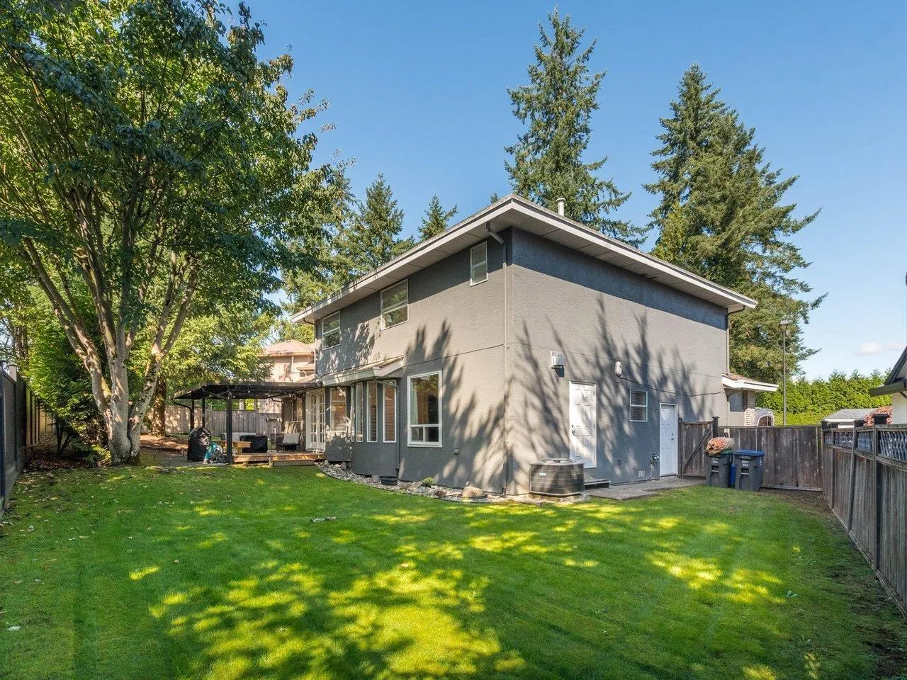 10753 HAZEL COURT