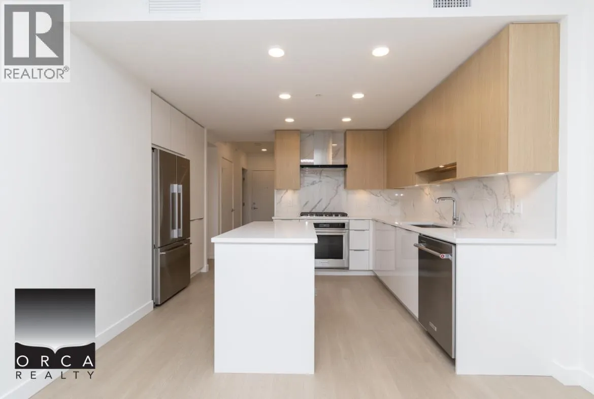 1607 7683 PARK CRESCENT