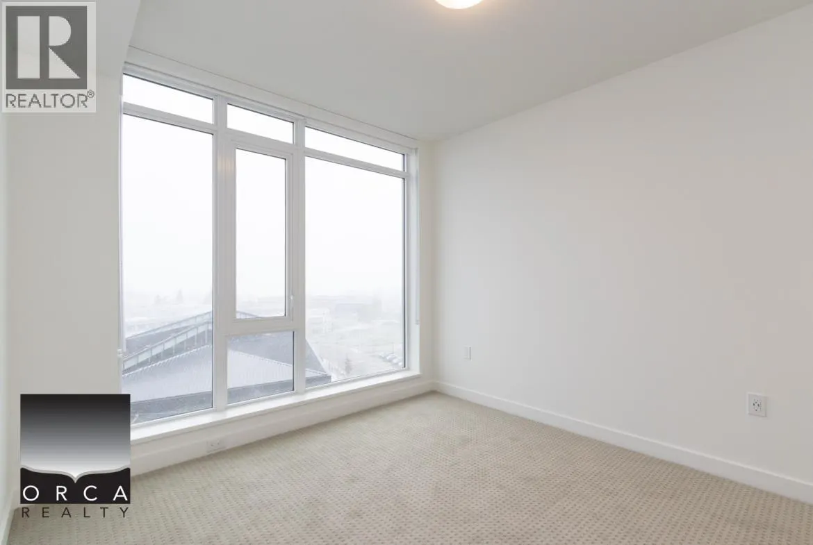 1607 7683 PARK CRESCENT