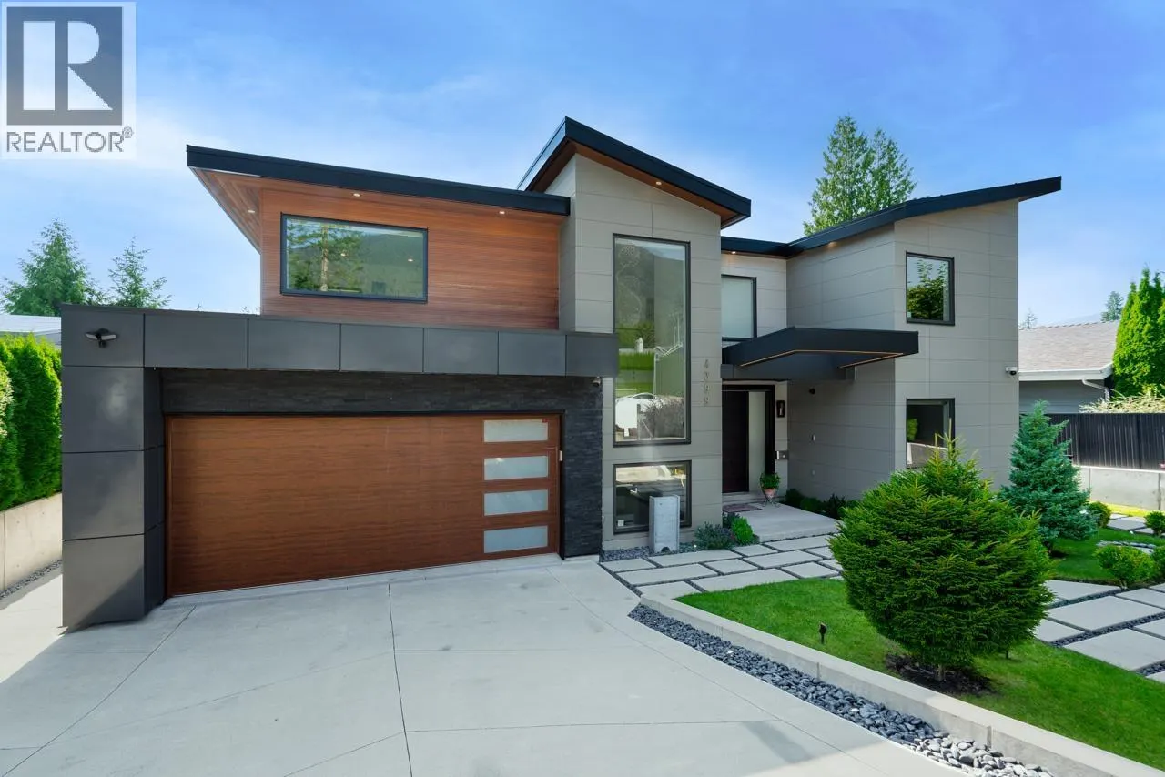 4399 HIGHLAND BOULEVARD