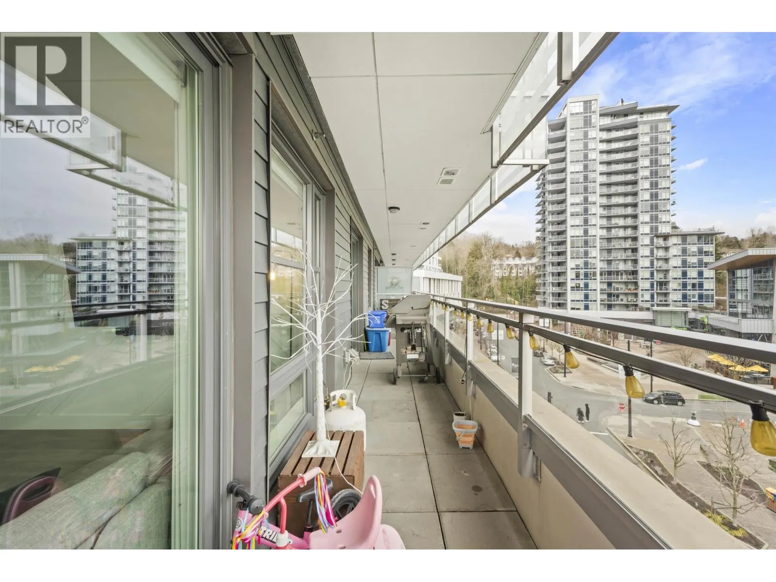 615 3488 SAWMILL CRESCENT