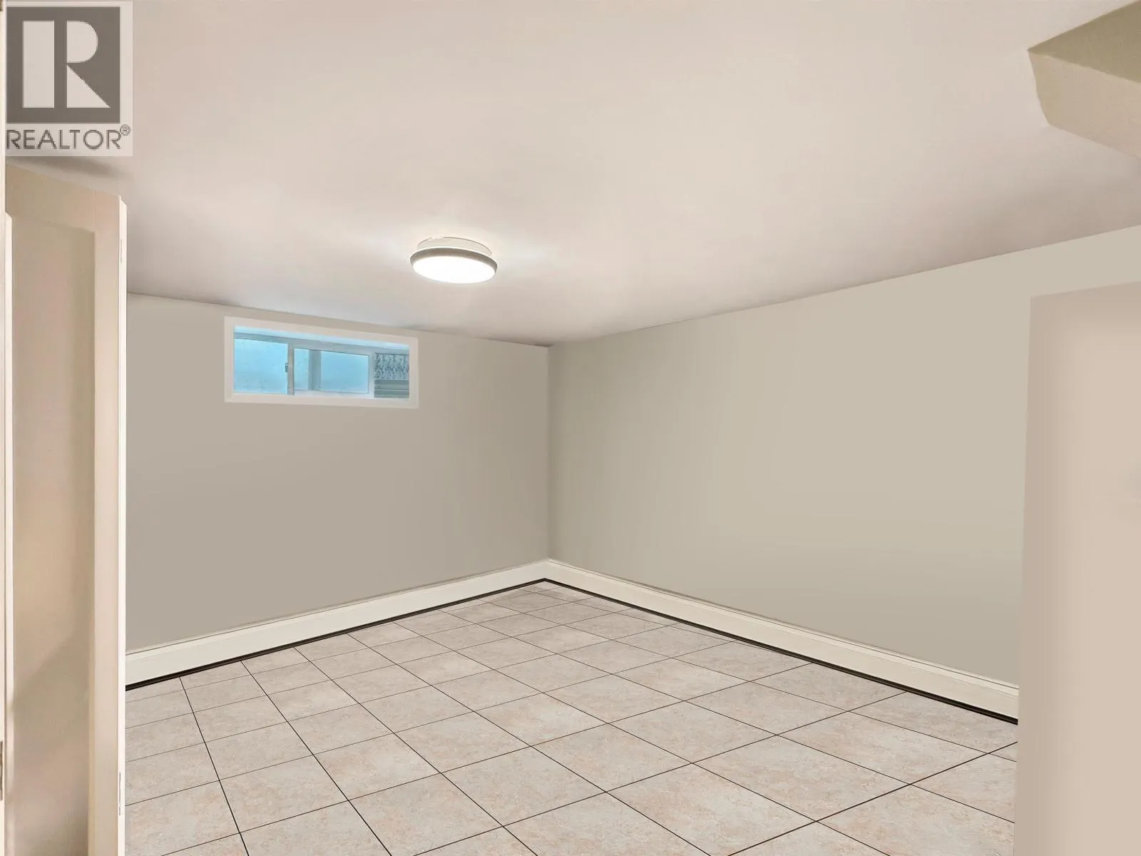 2365 LAURIER CRESCENT