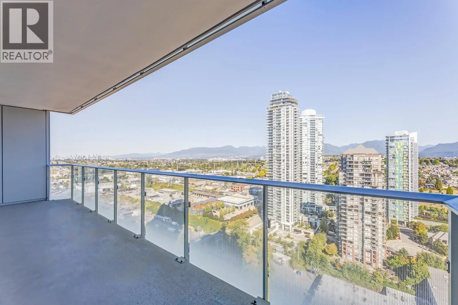 2806 4168 LOUGHEED HIGHWAY
